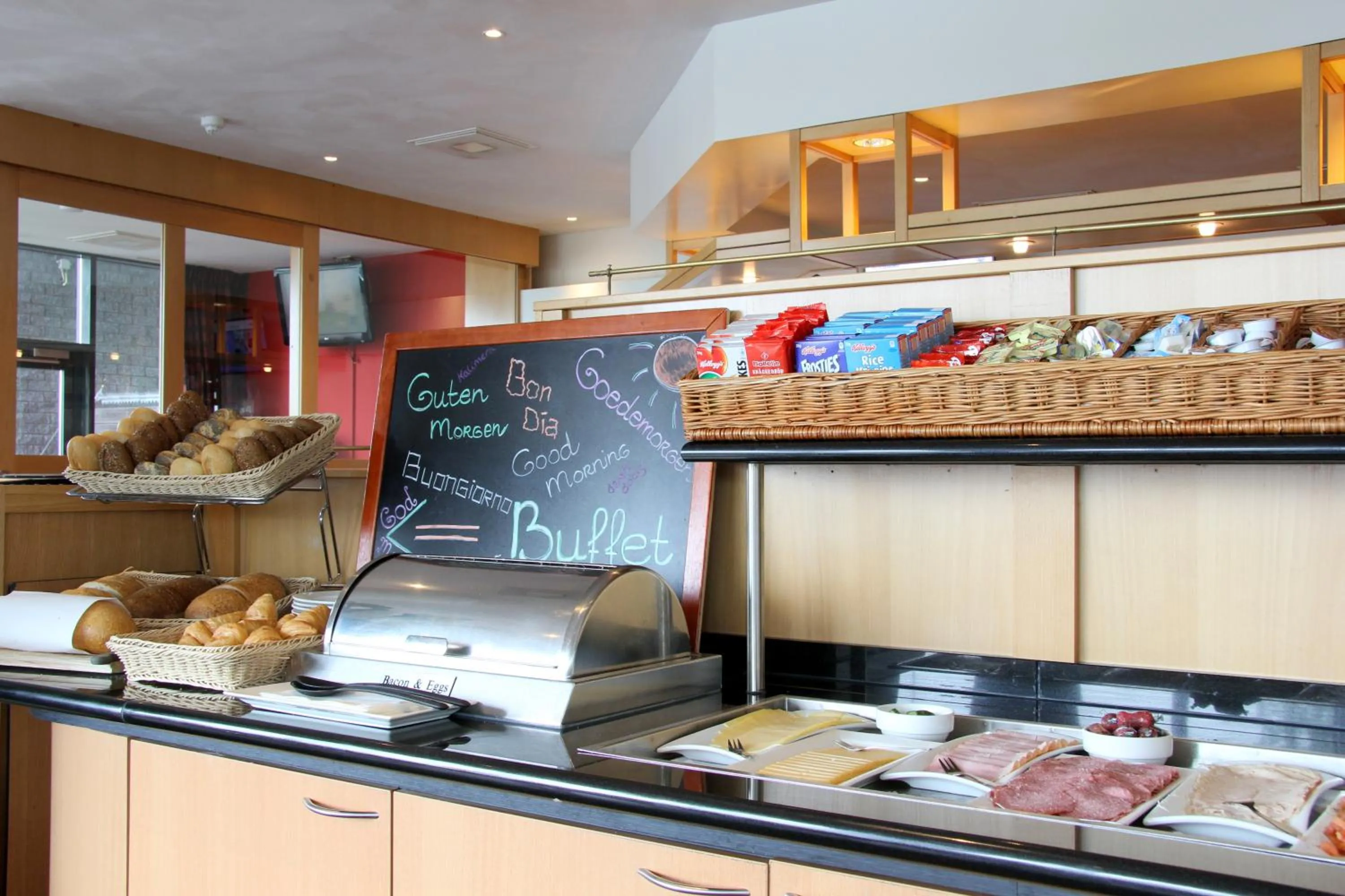 Breakfast in Bastion Hotel Breda