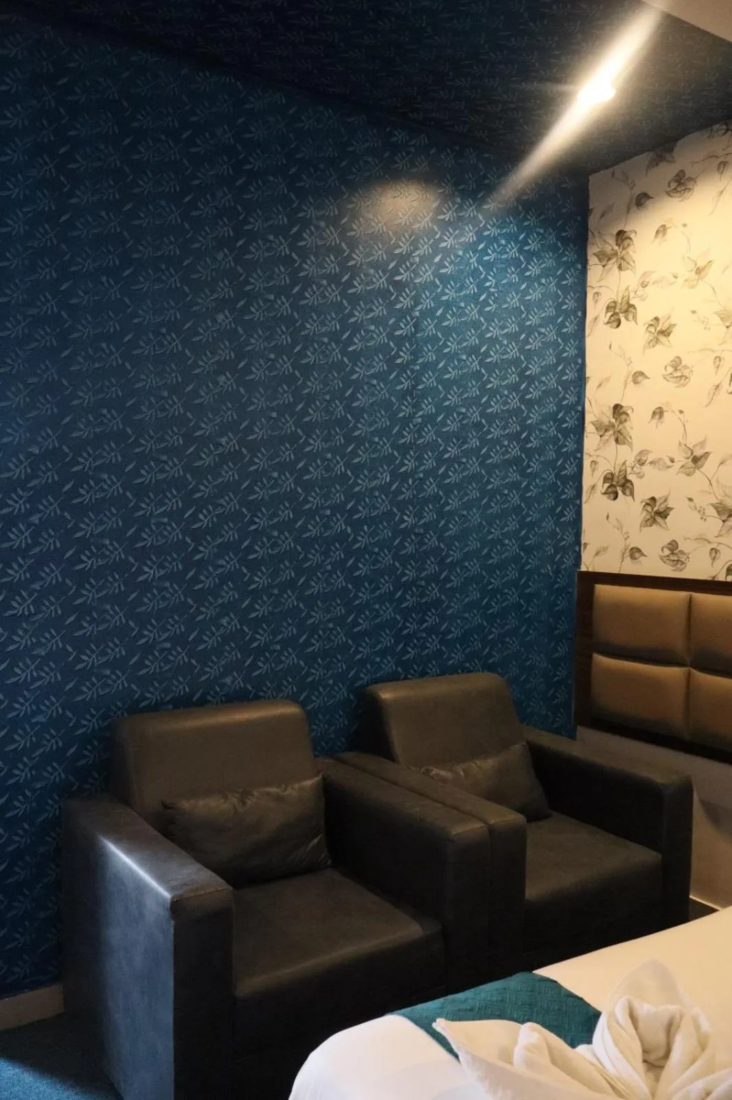 Seating area in The Elite Hotel