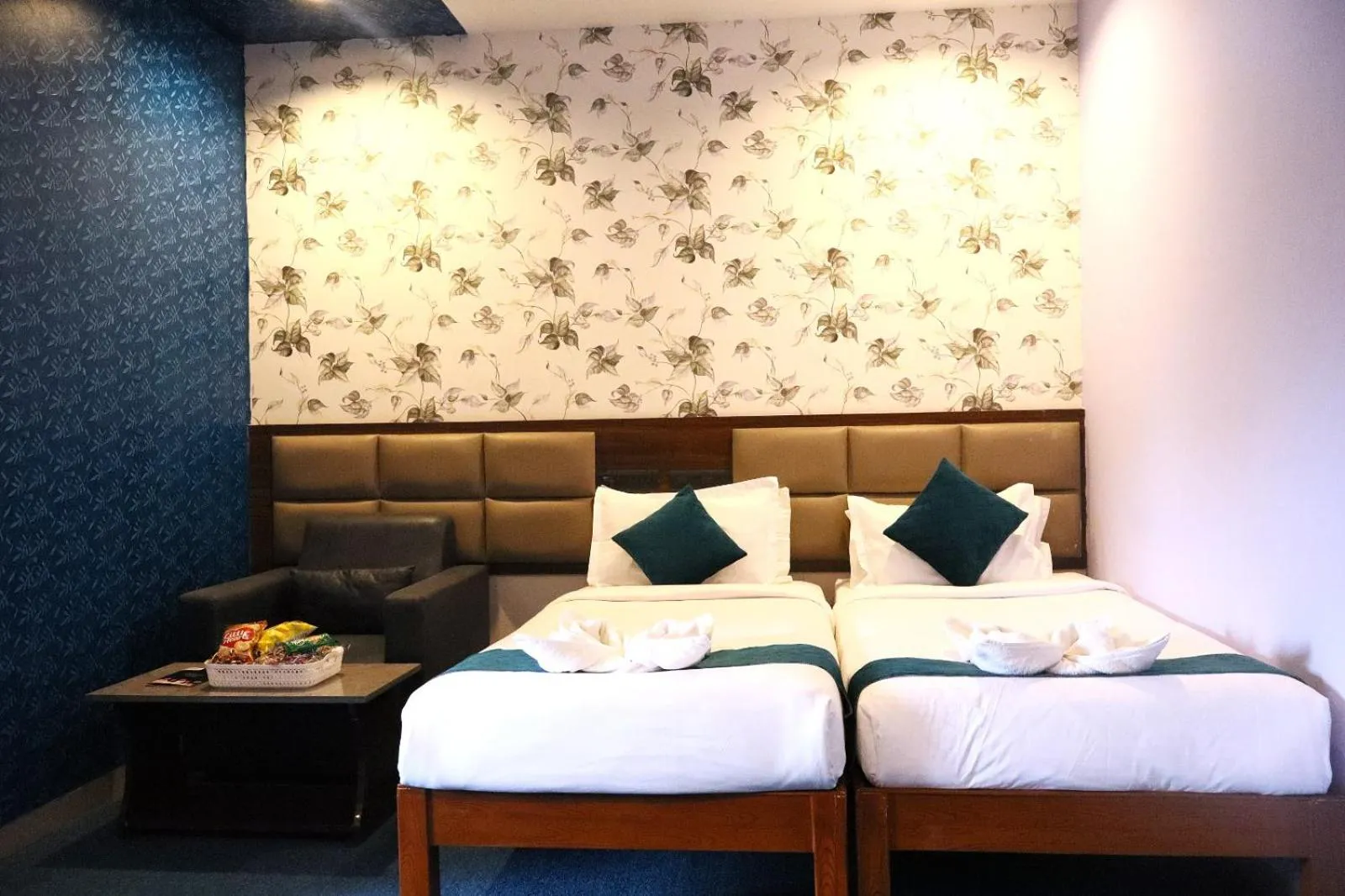 Bedroom, Bed in The Elite Hotel