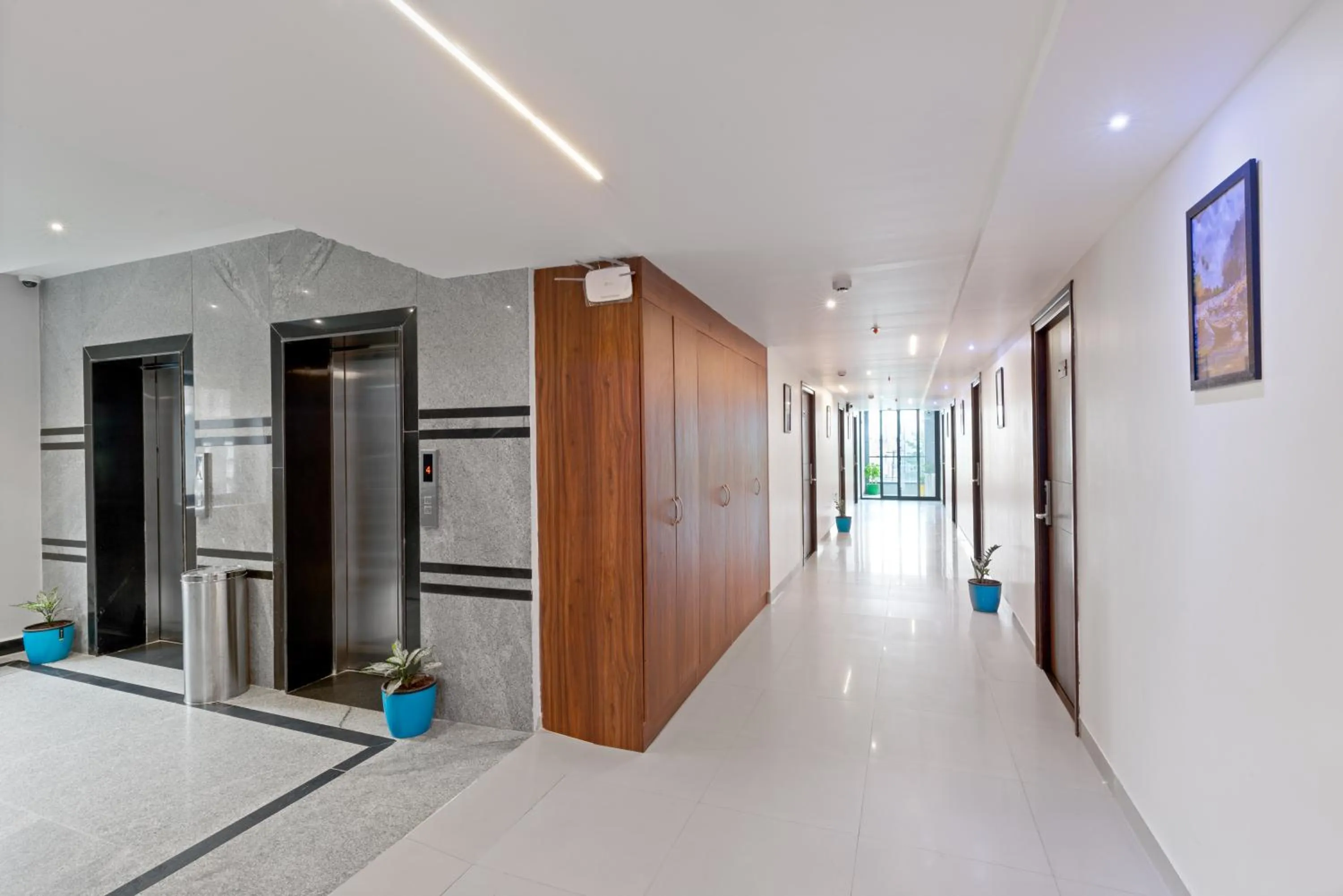 elevator in The Elite Hotel