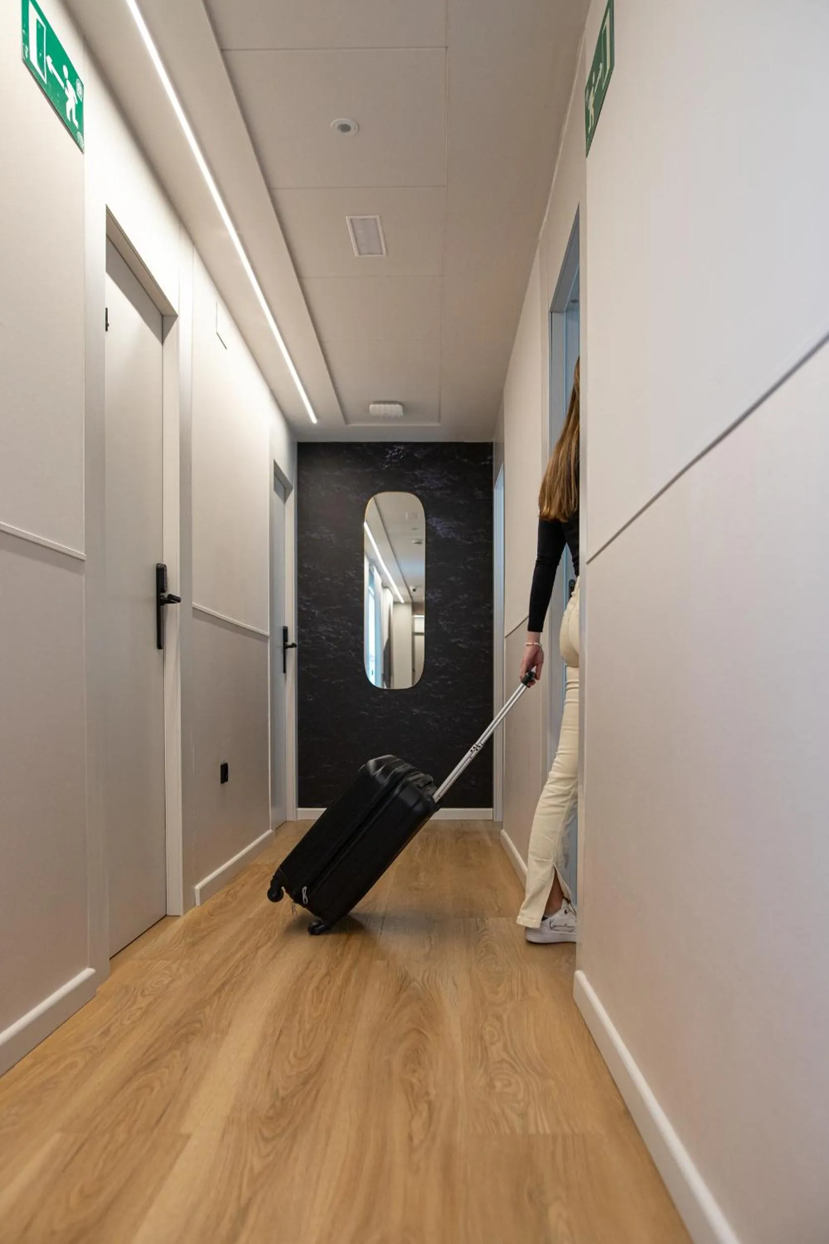 Aila II Hotel Boutique by SingularStays - Digital Access