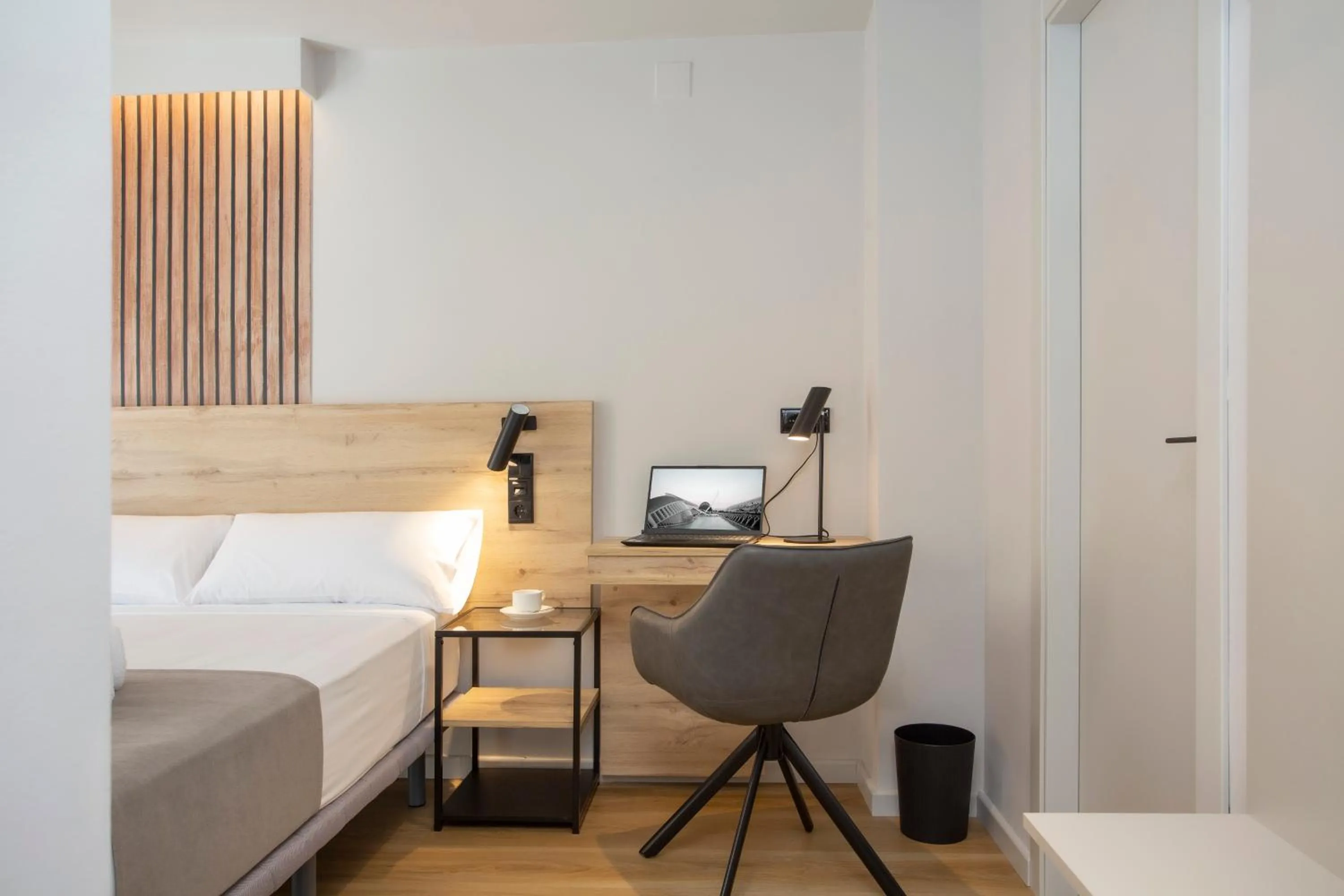 Bed in Aila II Hotel Boutique by SingularStays - Digital Access