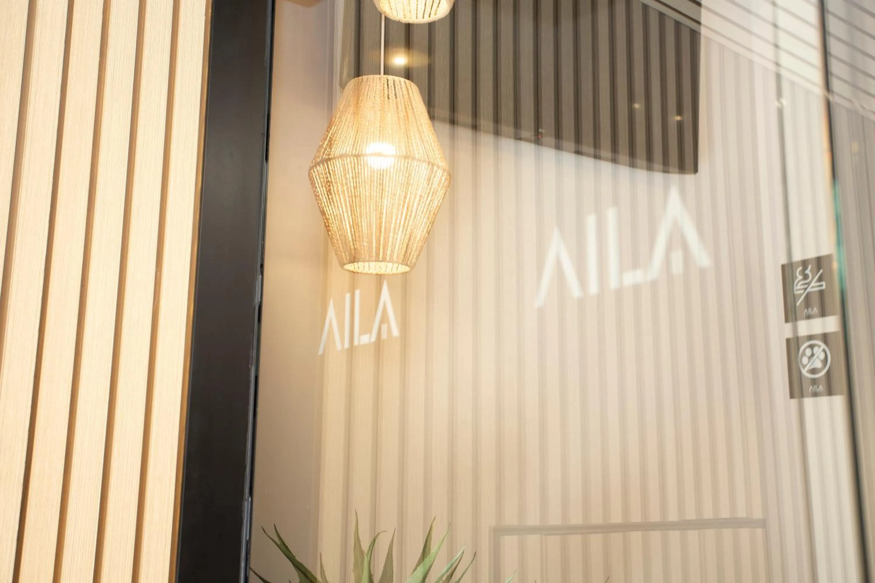 Lobby or reception in Aila II Hotel Boutique by SingularStays - Digital Access