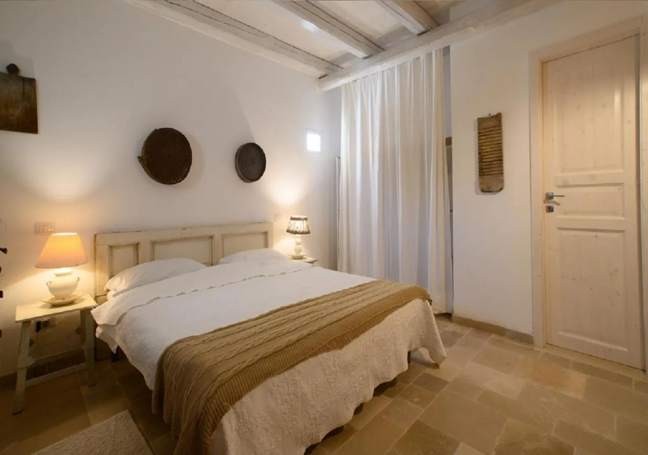 Bed in Masseria Montefieno