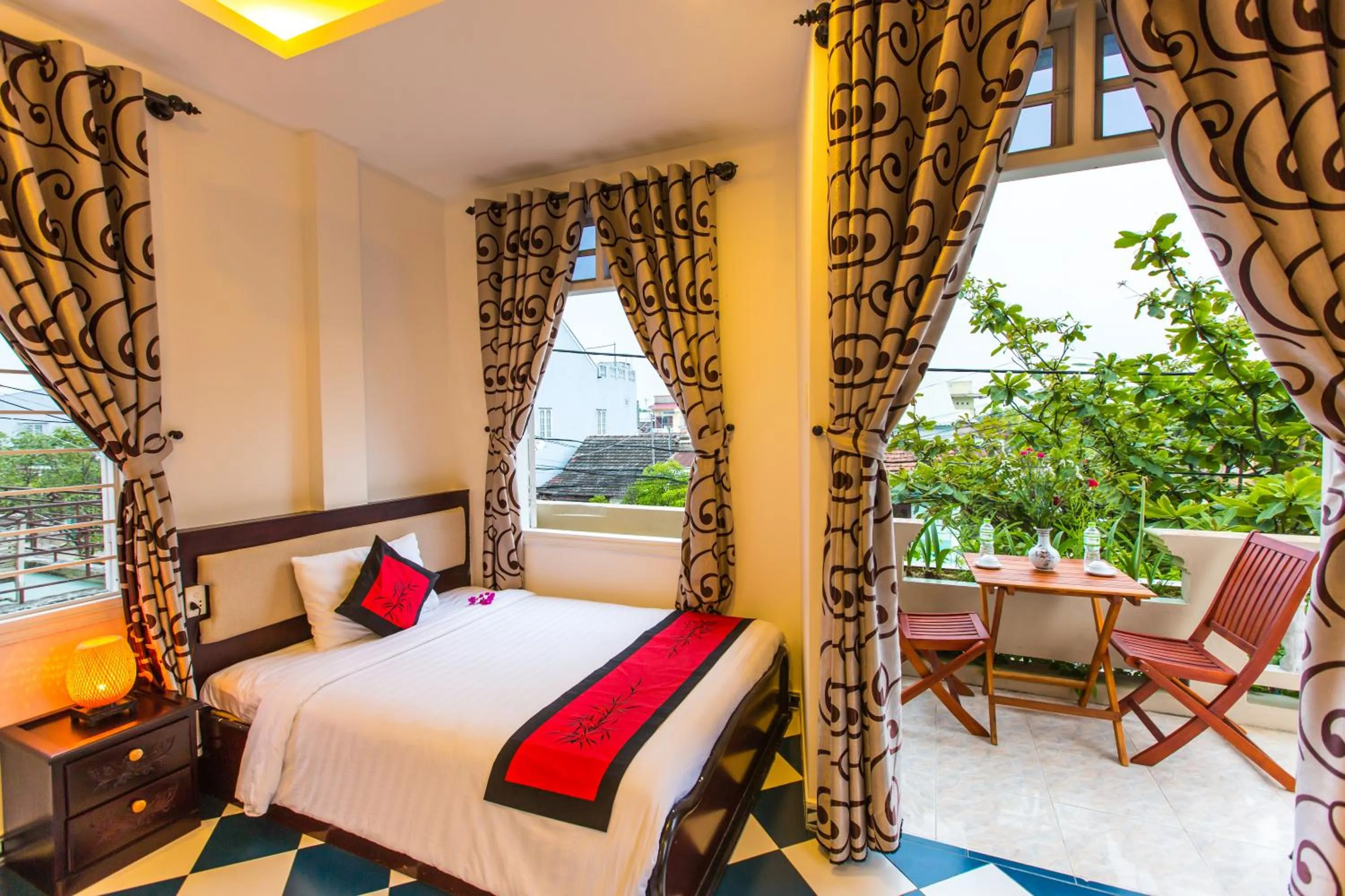 Photo of the whole room, Bed in Moon's Homestay