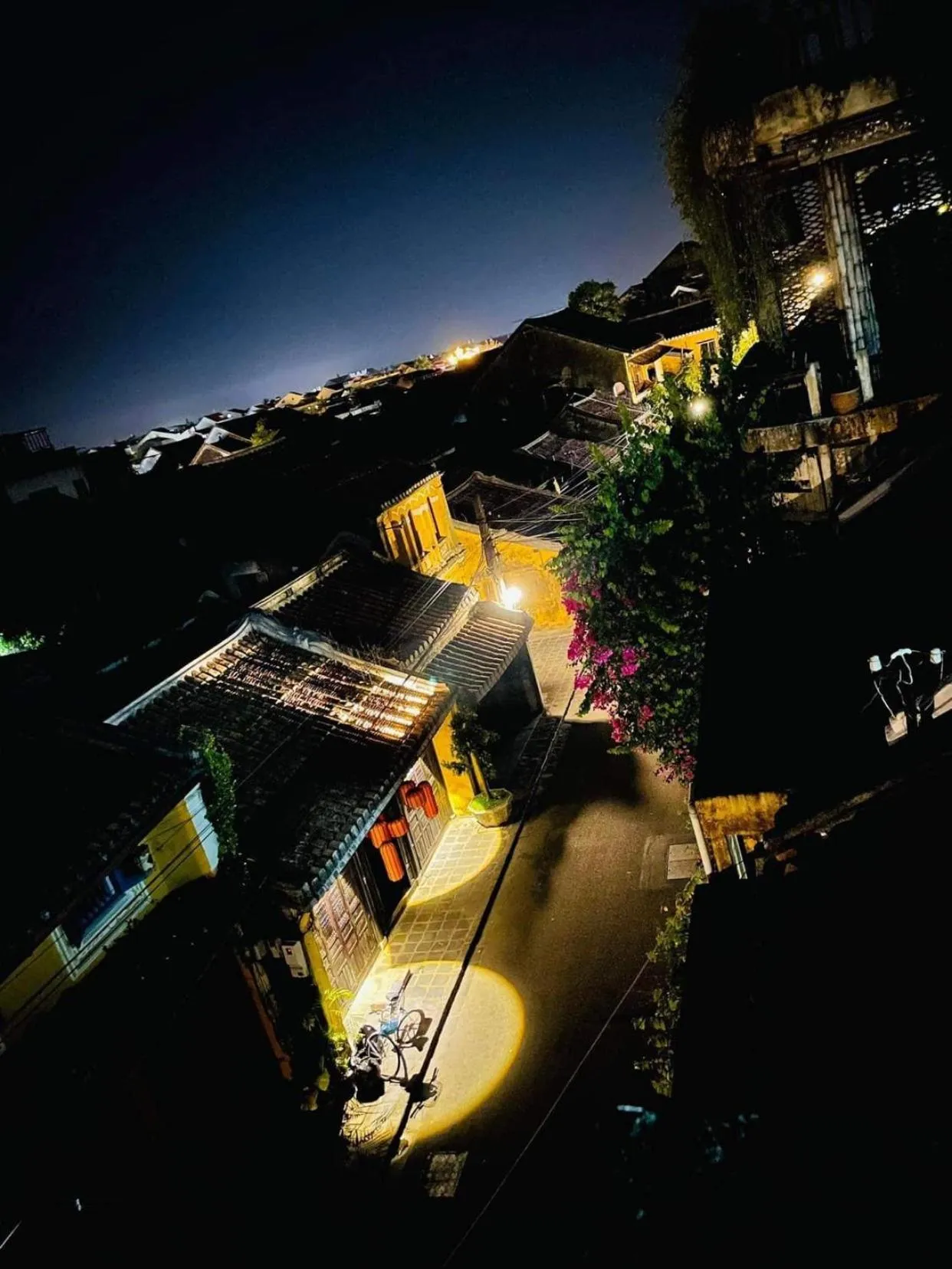 Nearby landmark in Moon's Homestay