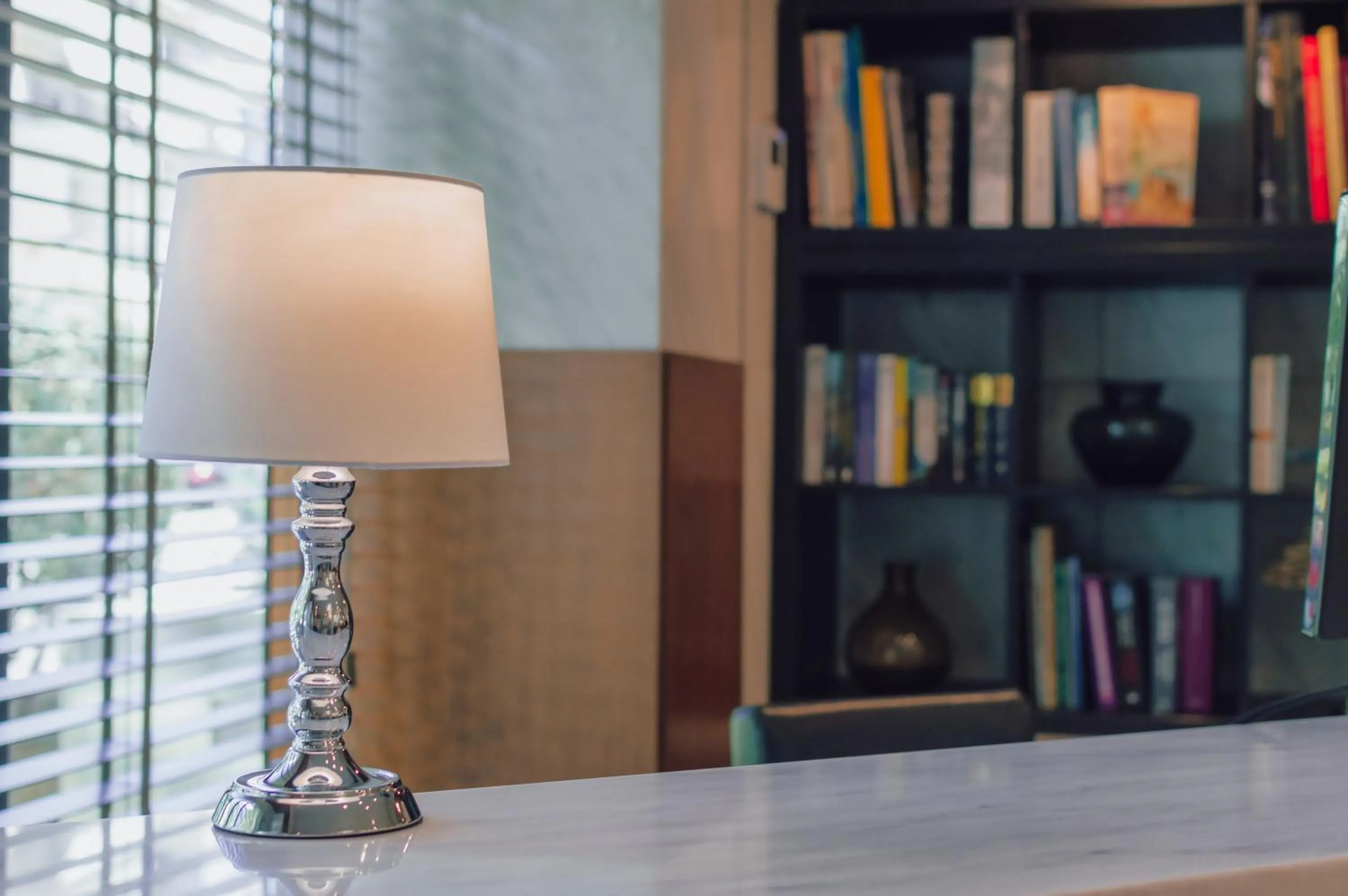 Communal lounge/ TV room in Acropol Hotel