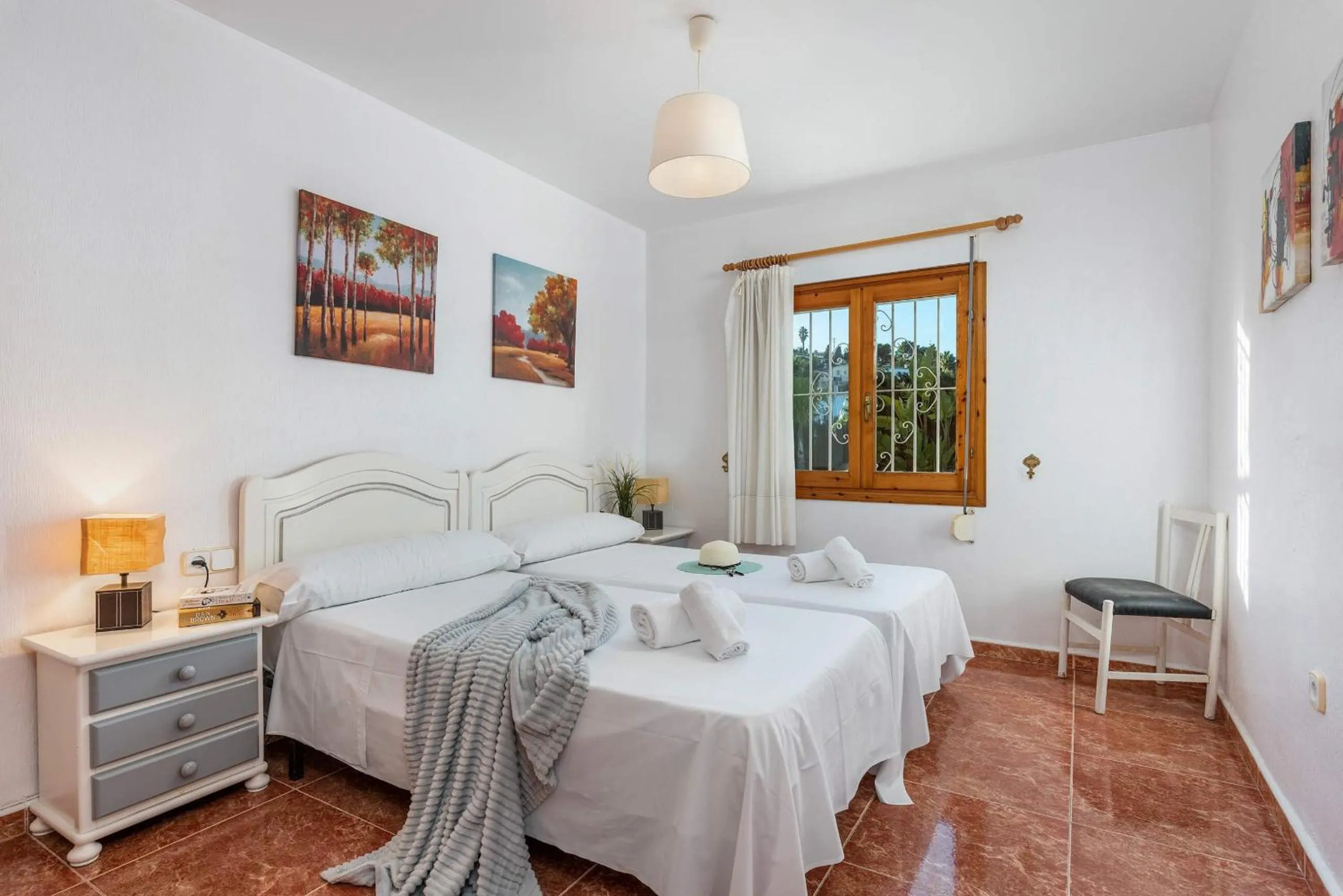 Bed in Villa Padilla - PlusHolidays