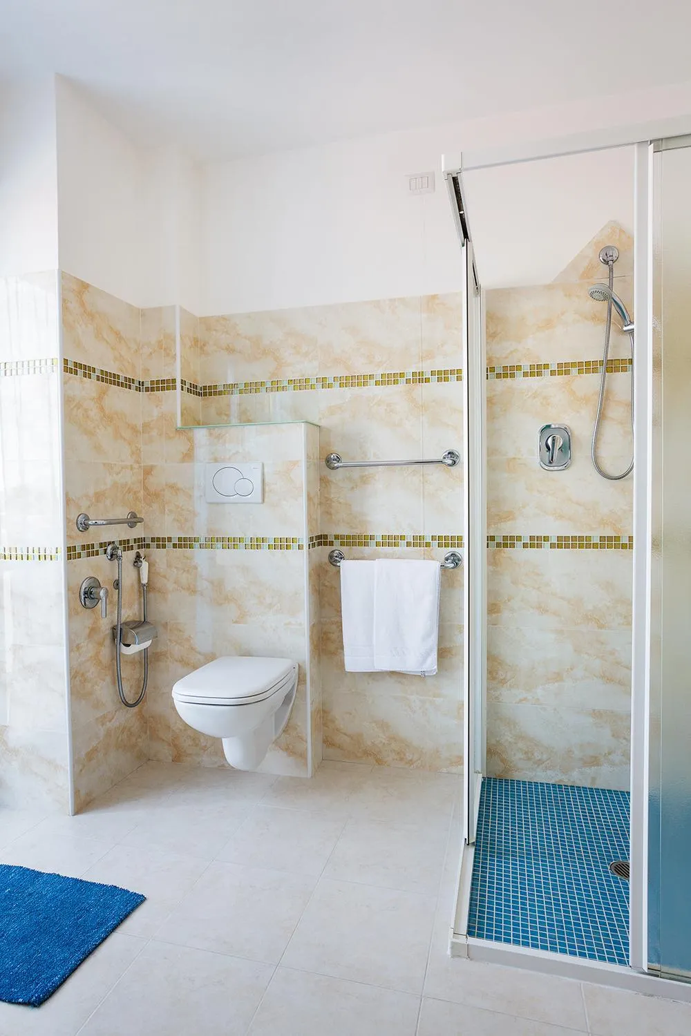 Bathroom in Hotel Albatros