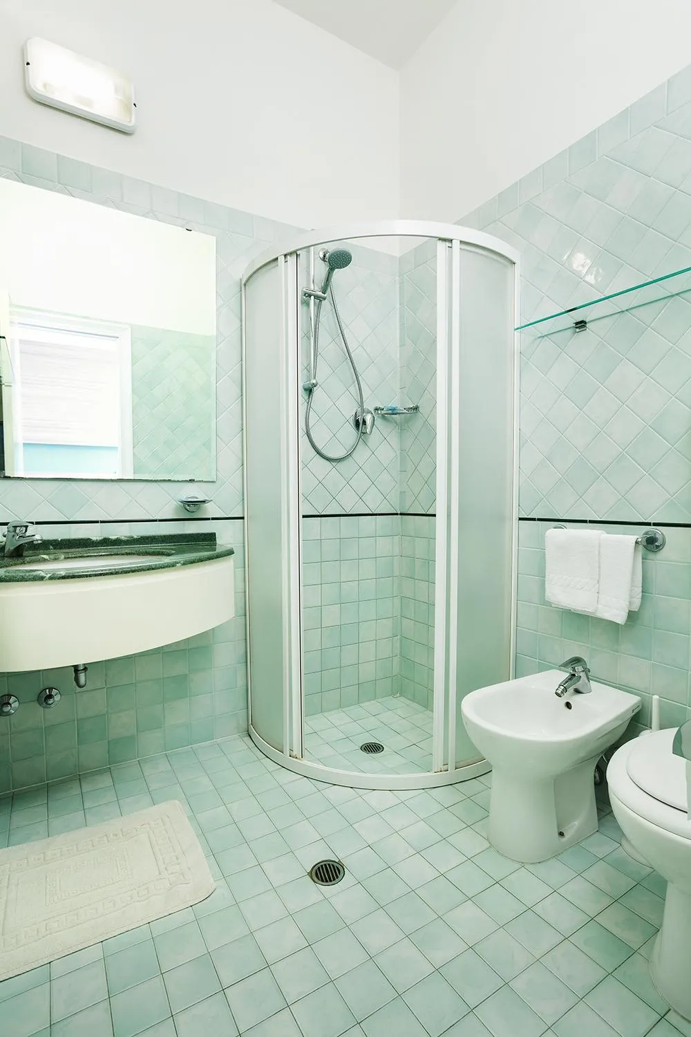 Bathroom in Hotel Albatros