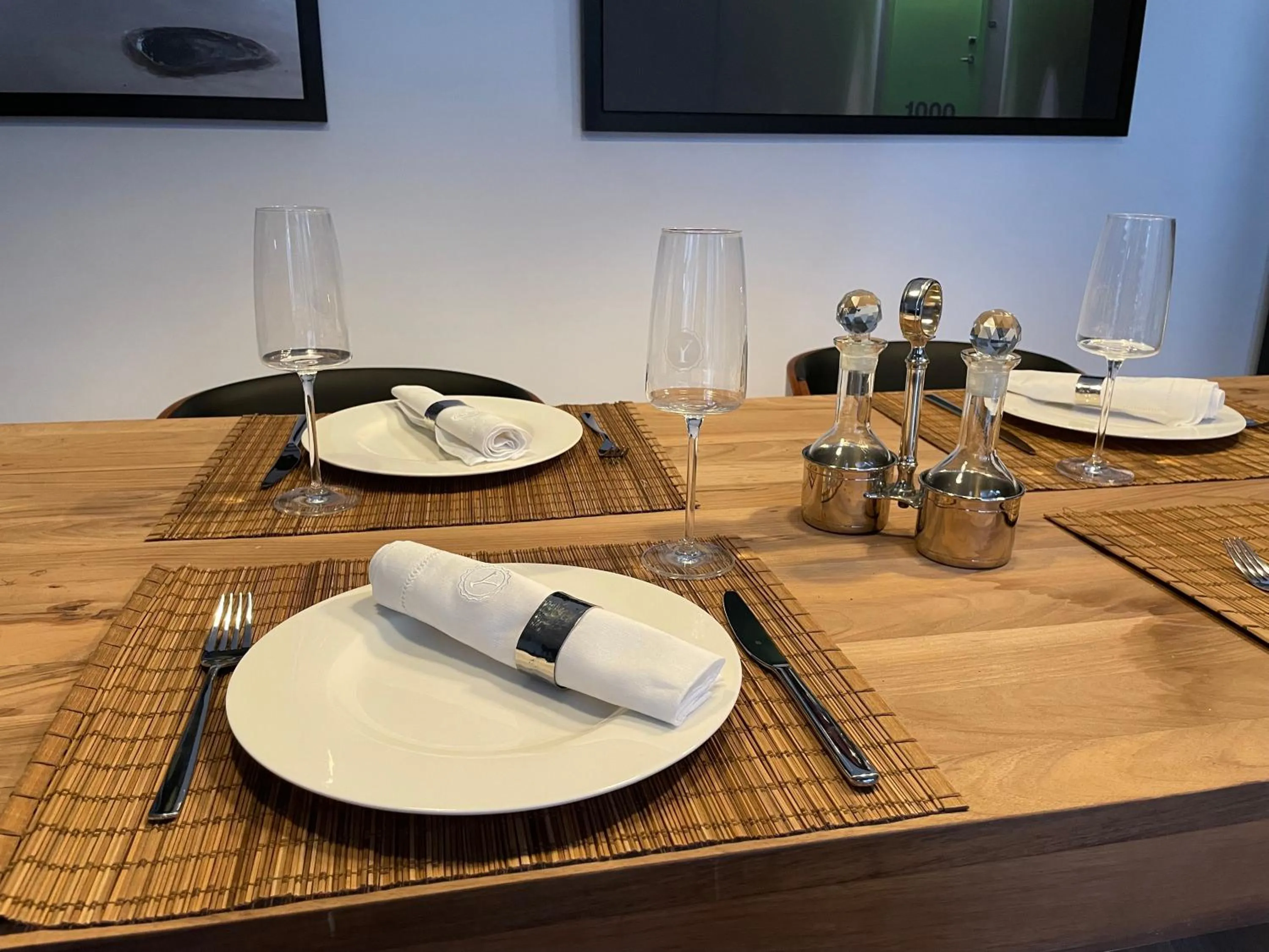 Communal lounge/ TV room in YVES Marrakech