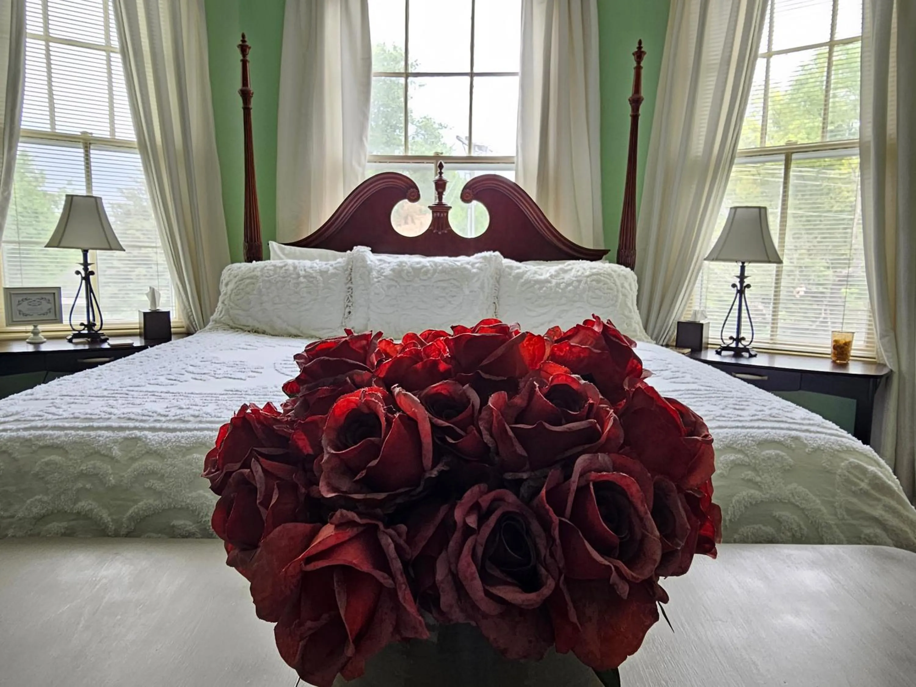 Superior King Room in Winridge Manor