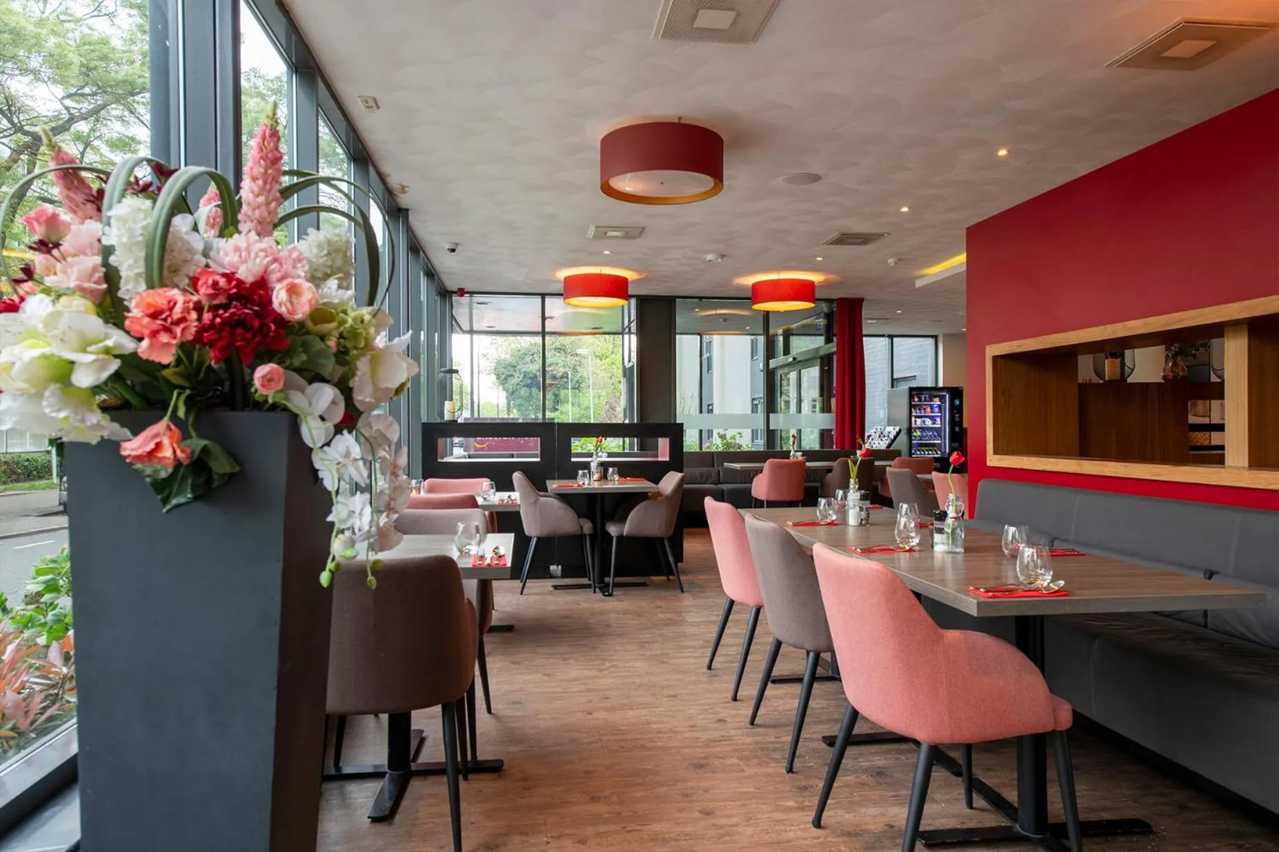 Restaurant/places to eat in Bastion Hotel Den Haag Rijswijk