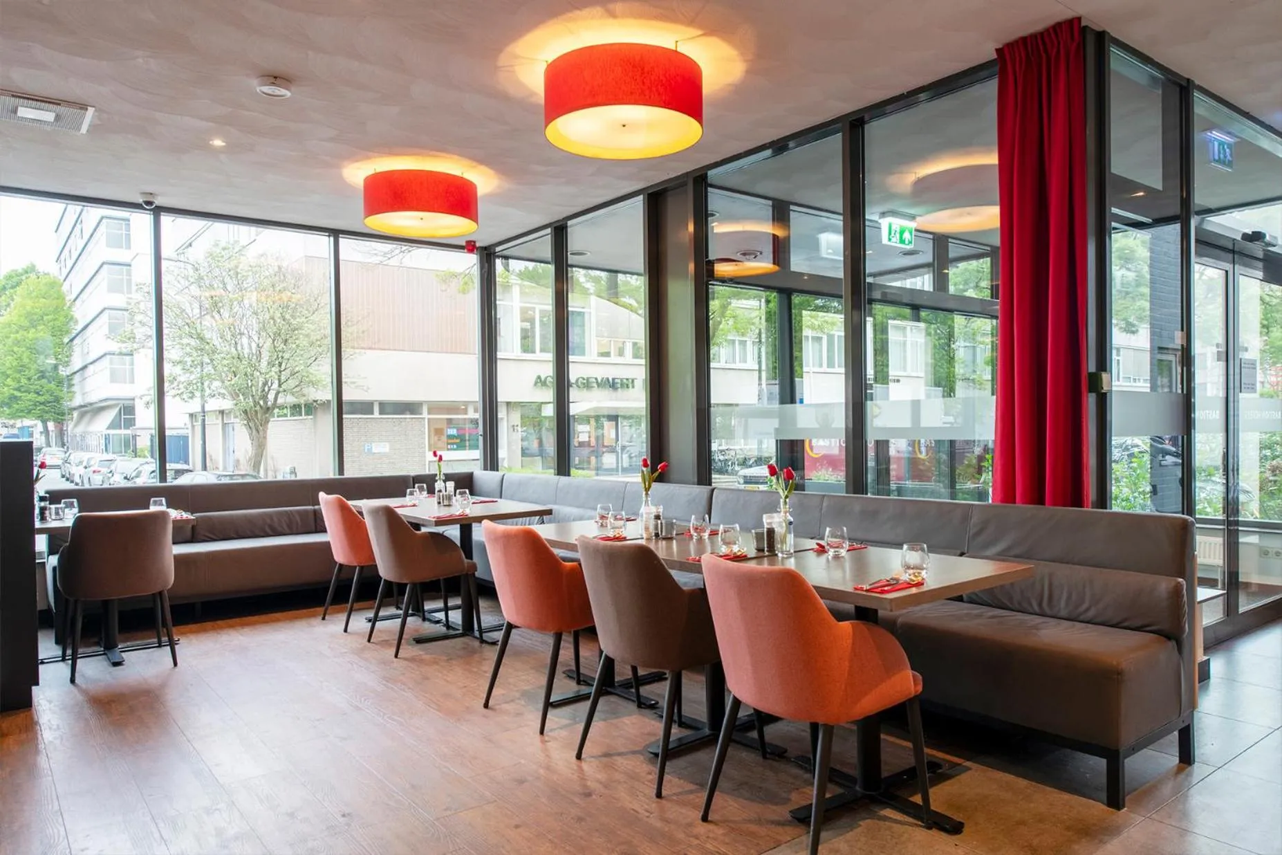 Restaurant/places to eat in Bastion Hotel Den Haag Rijswijk