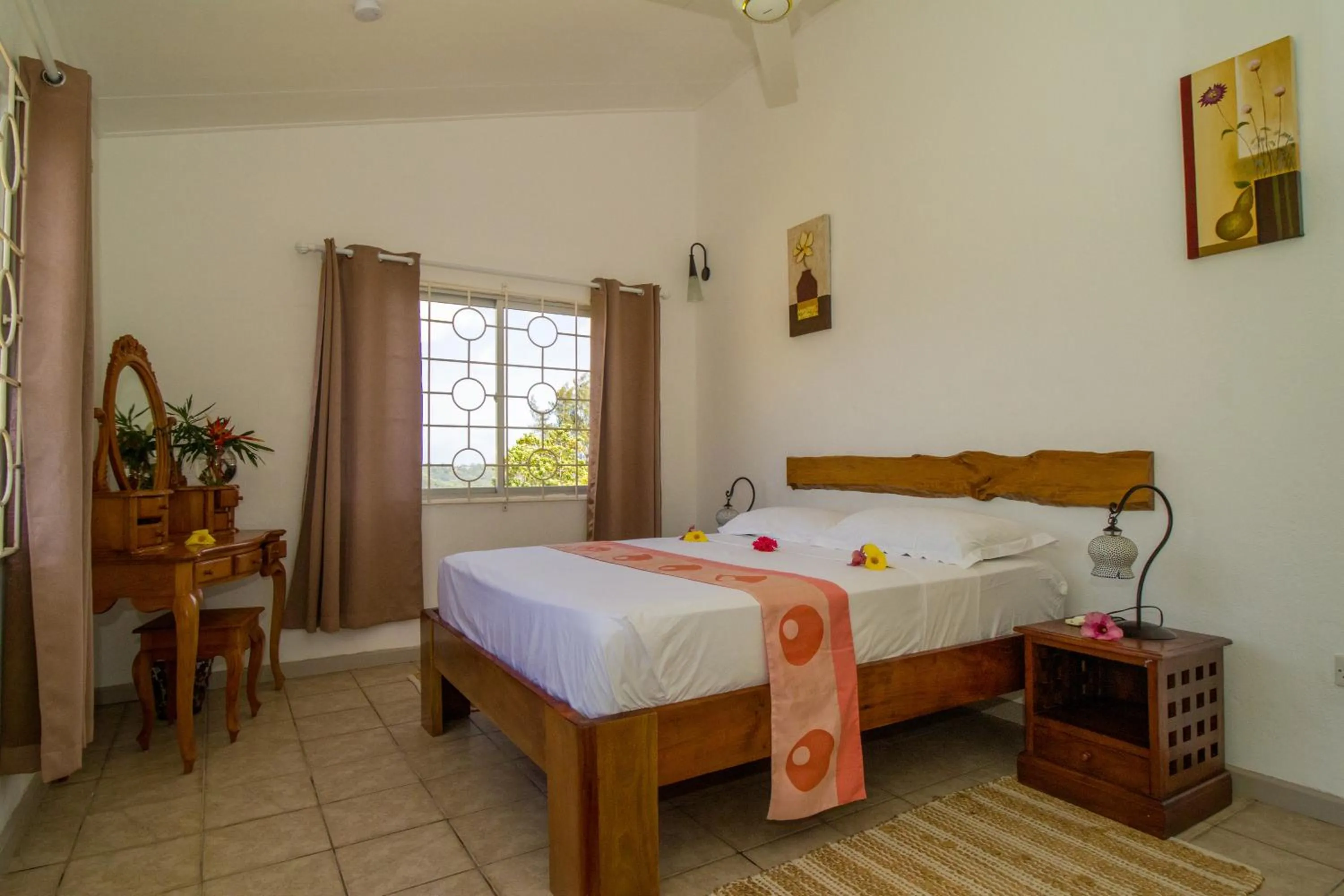 Bedroom, Bed in Residence Monte-Cristo