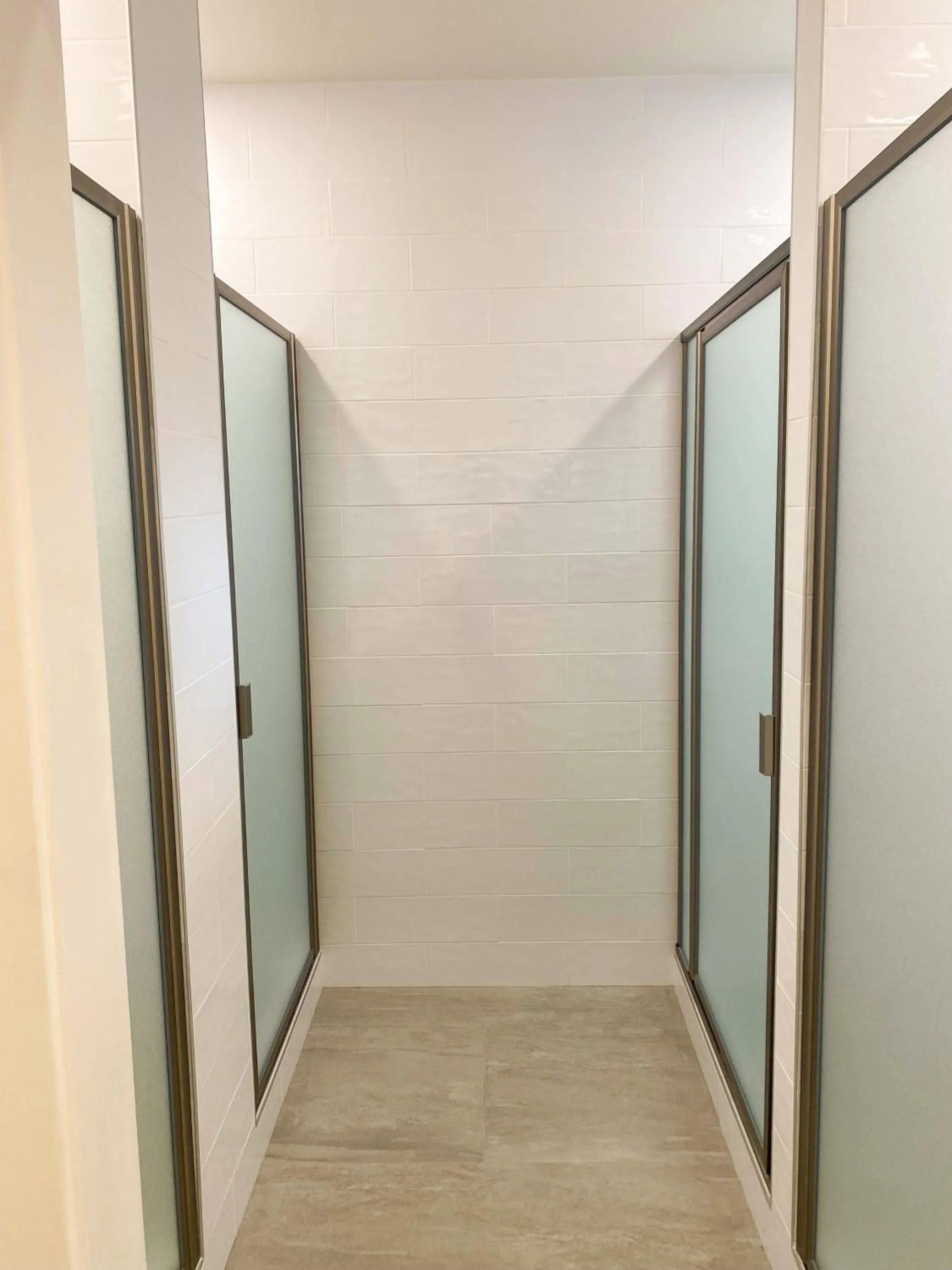 Shower in ITH Santa Barbara Surf Hostel