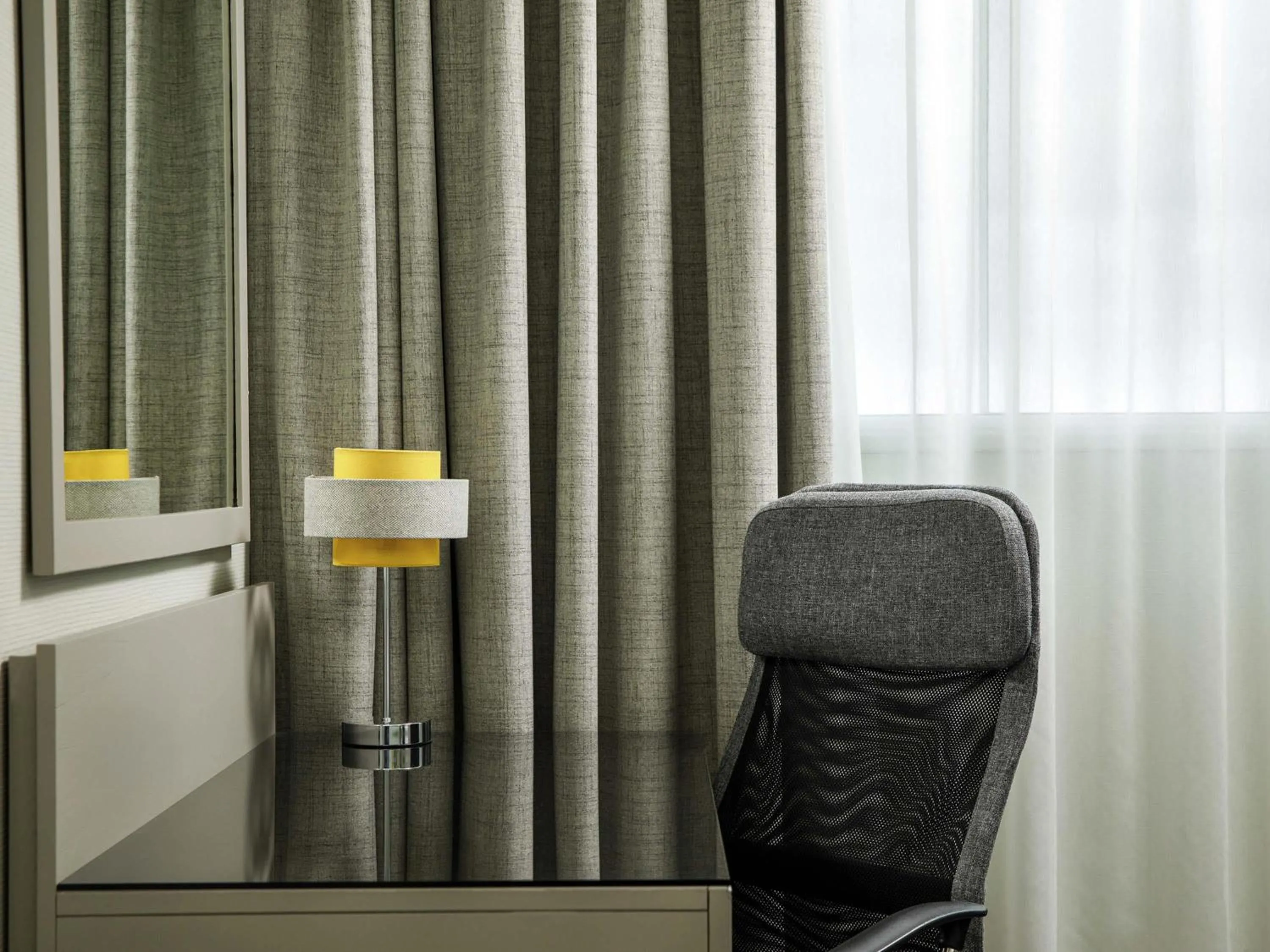 Bedroom in Mercure Manchester Piccadilly Hotel