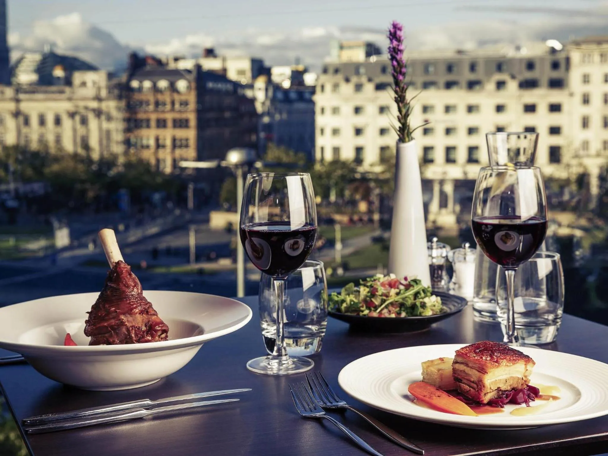 Restaurant/places to eat in Mercure Manchester Piccadilly Hotel