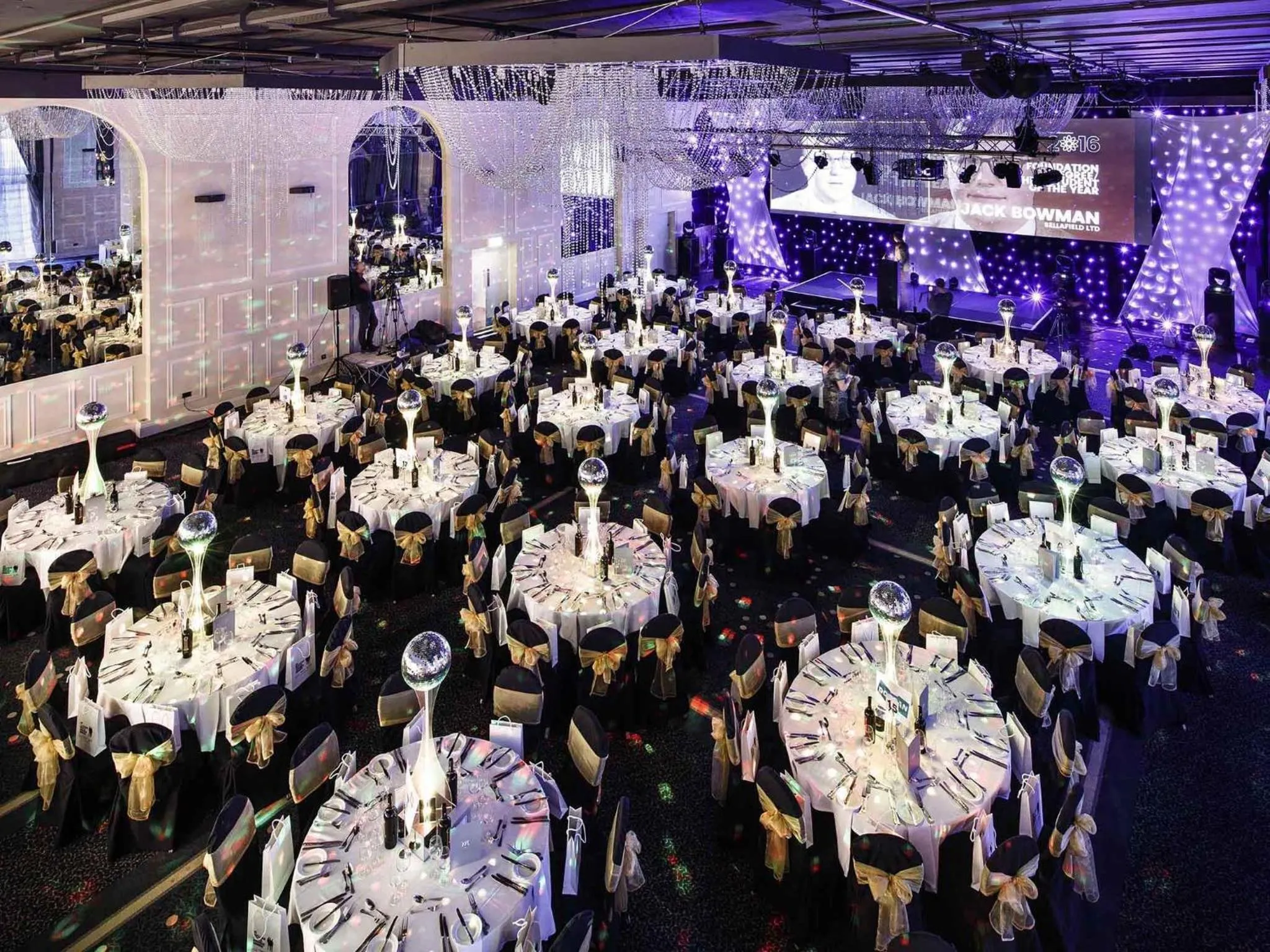 wedding in Mercure Manchester Piccadilly Hotel