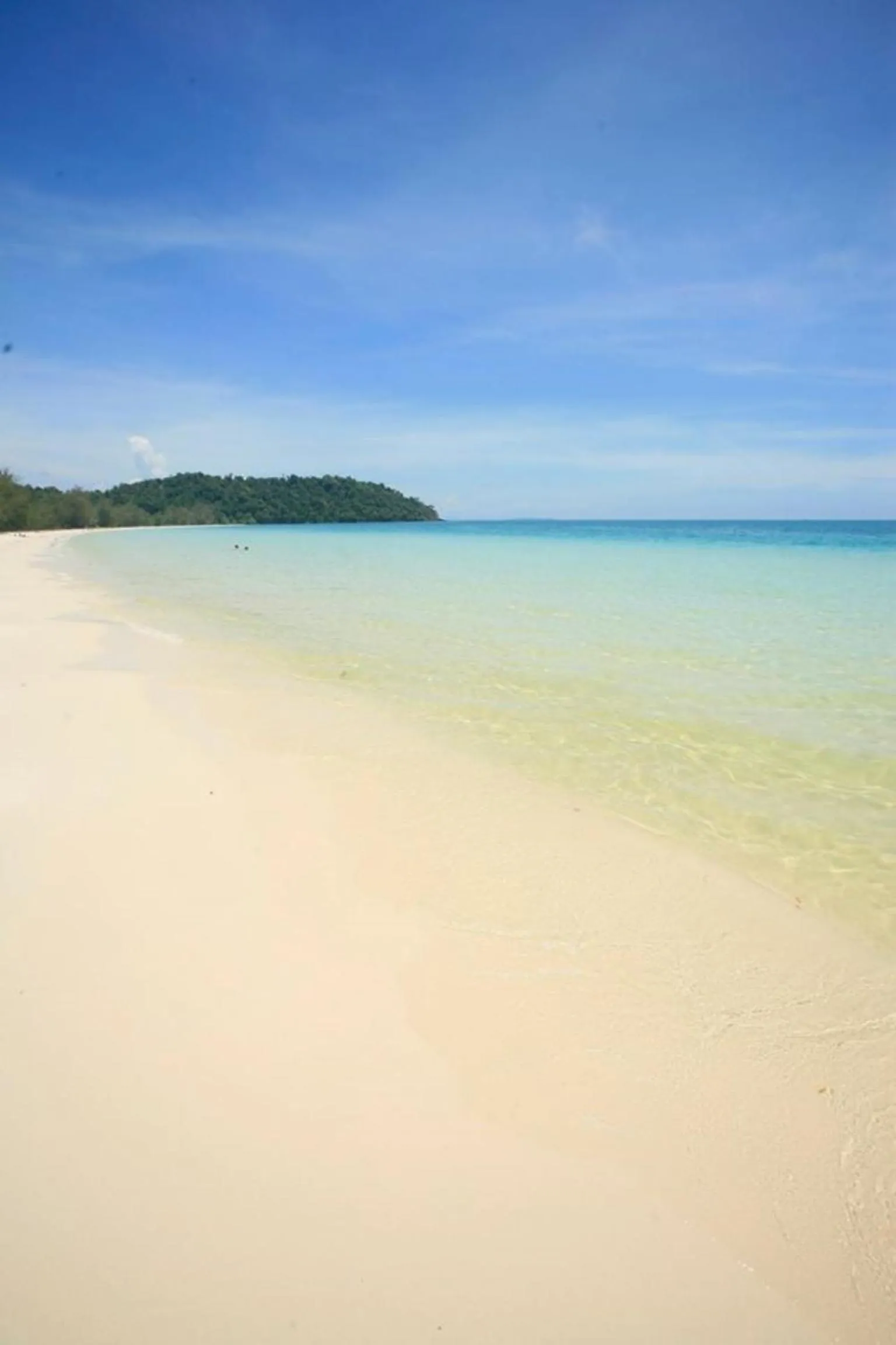 Area and facilities in White Beach Bungalows