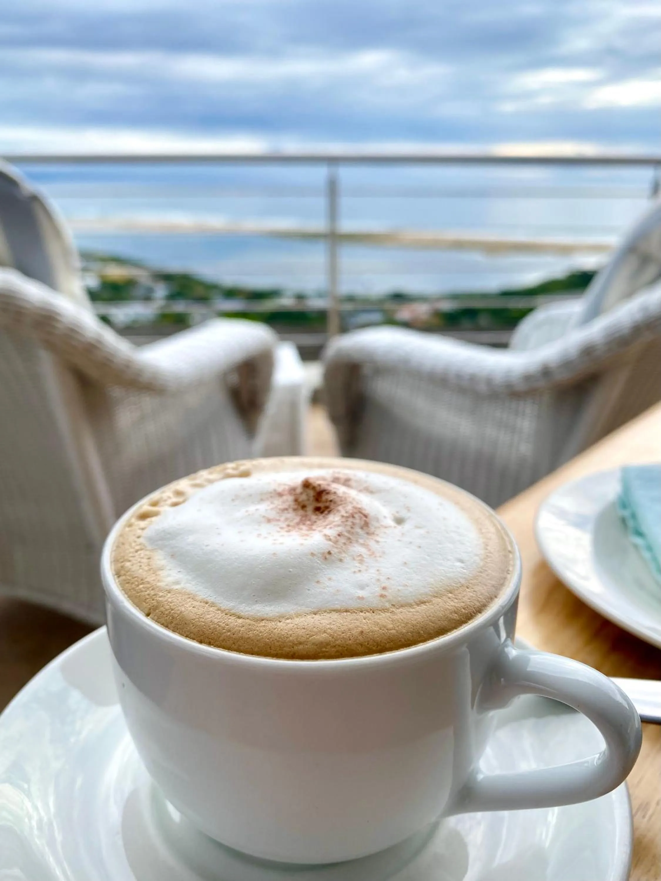 Coffee/tea facilities in La Vista Lodge