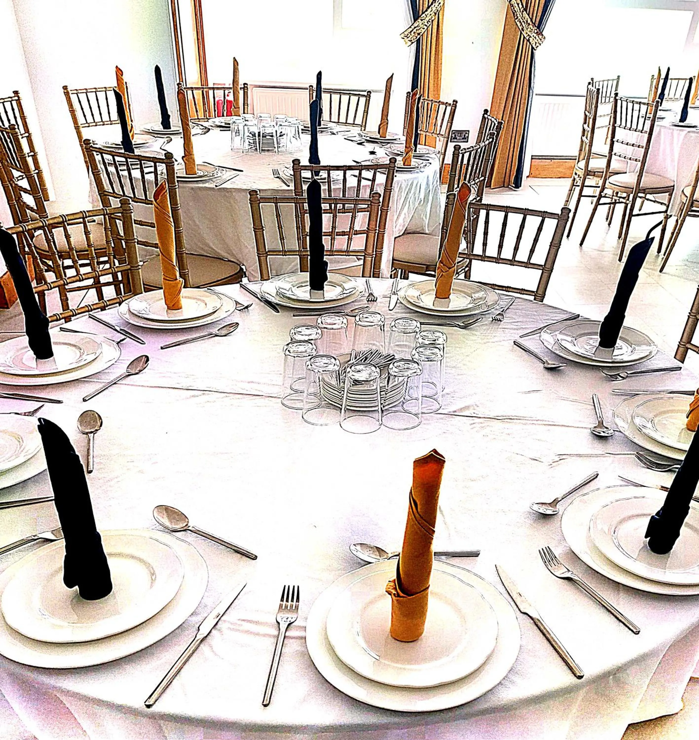 Restaurant/places to eat in The Continental Hotel, Derby