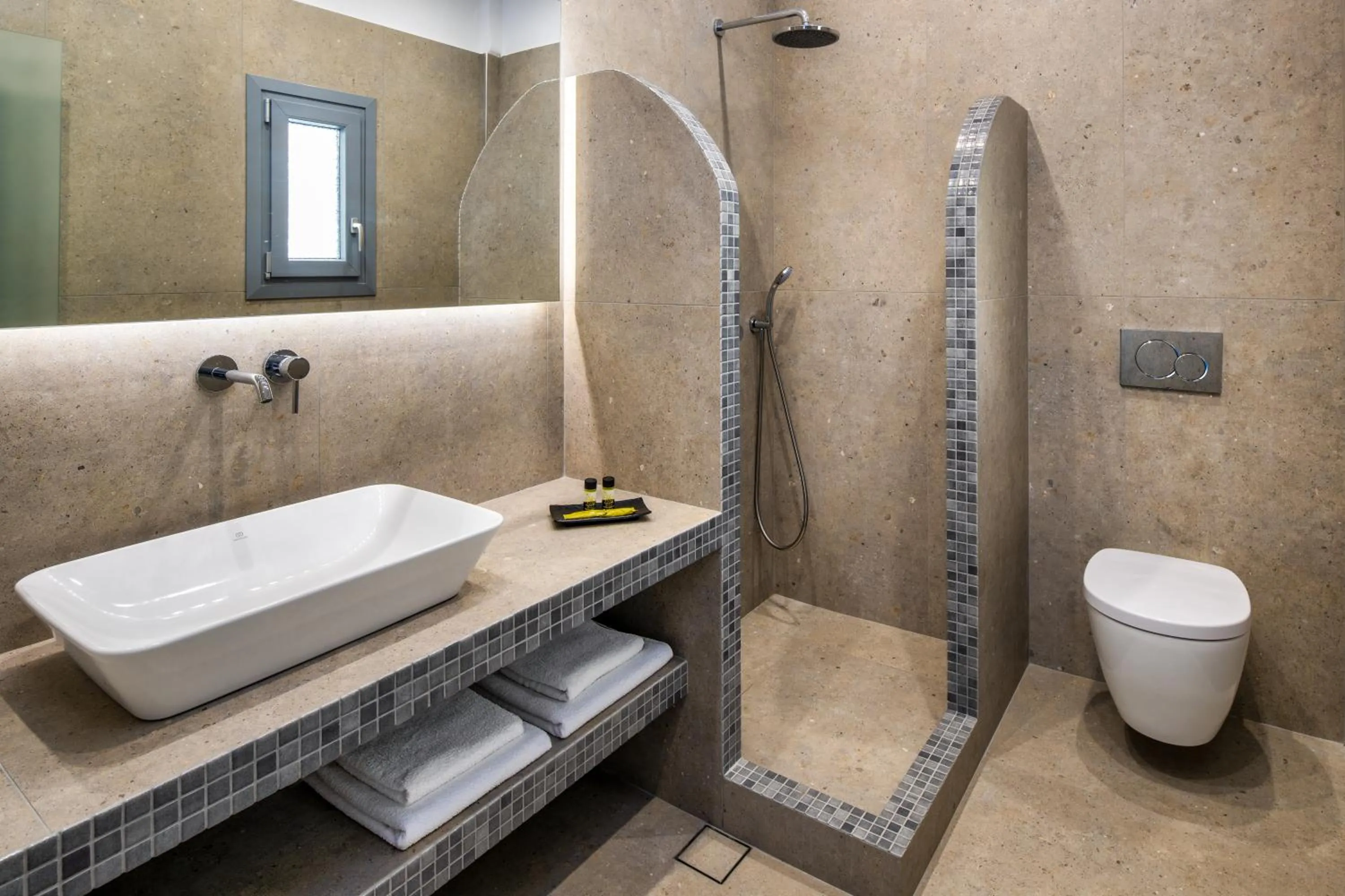 Shower in Villa Kavallaris & Apartments