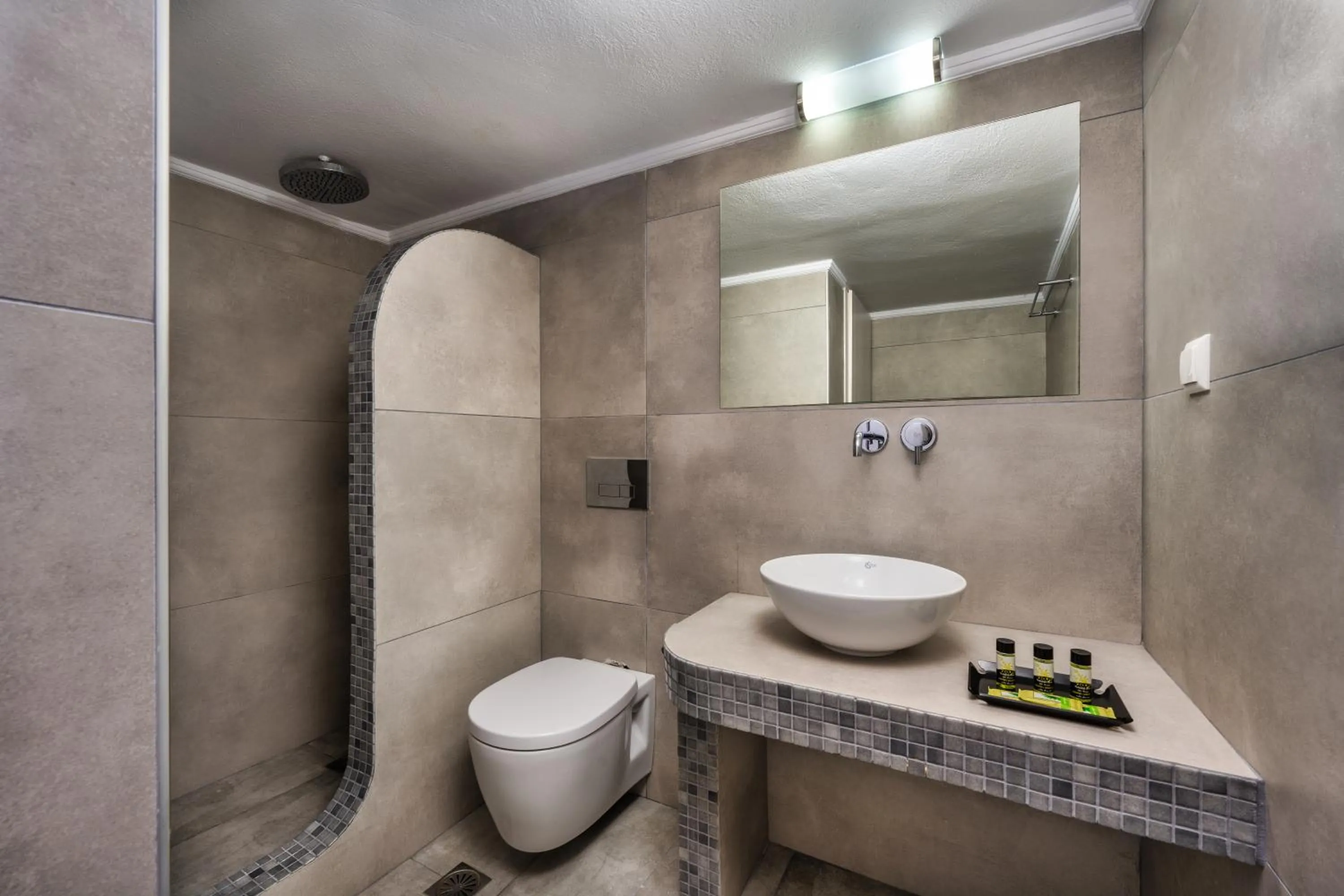 Shower in Villa Kavallaris & Apartments