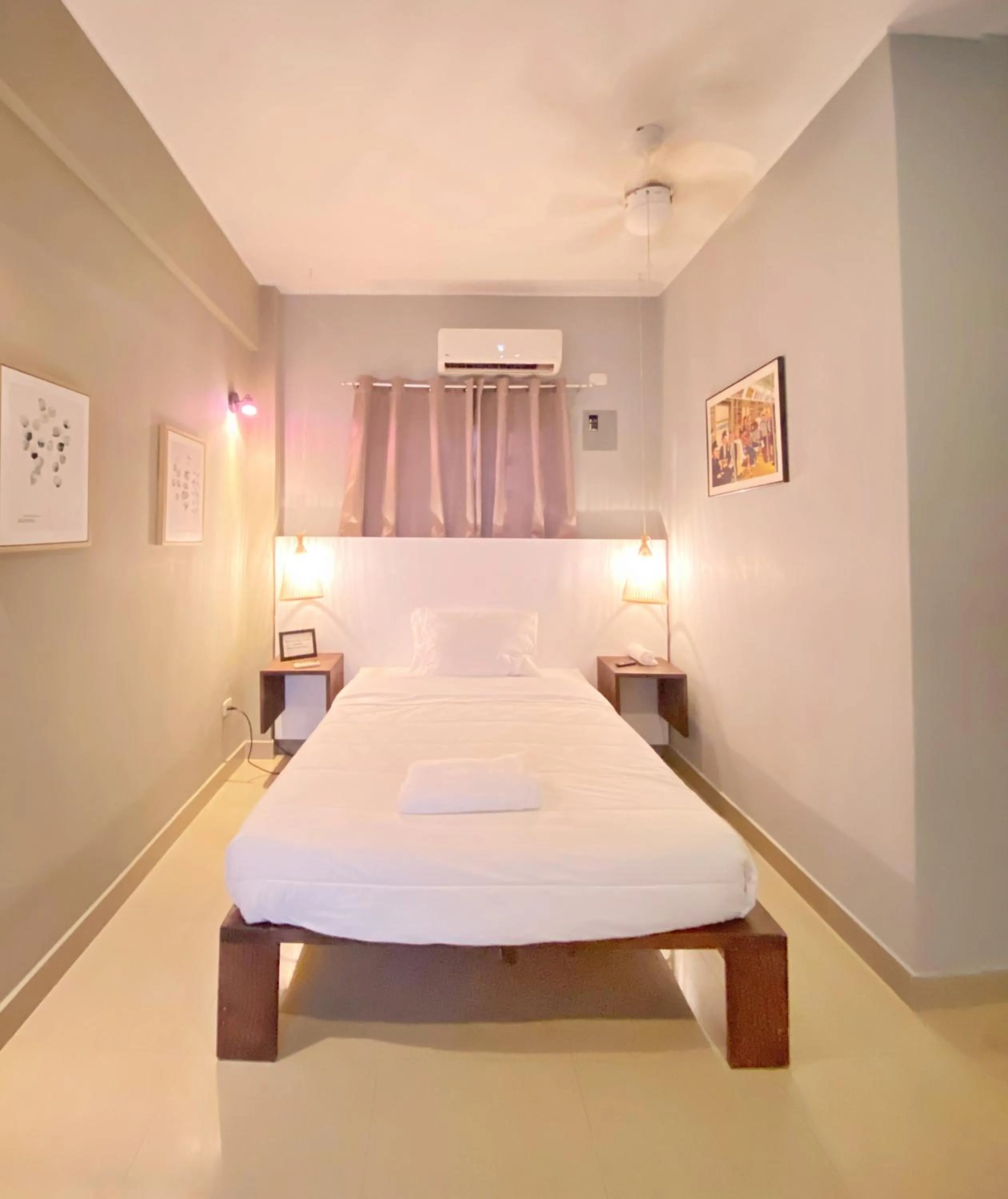 Bed in Green Oasis Hotel