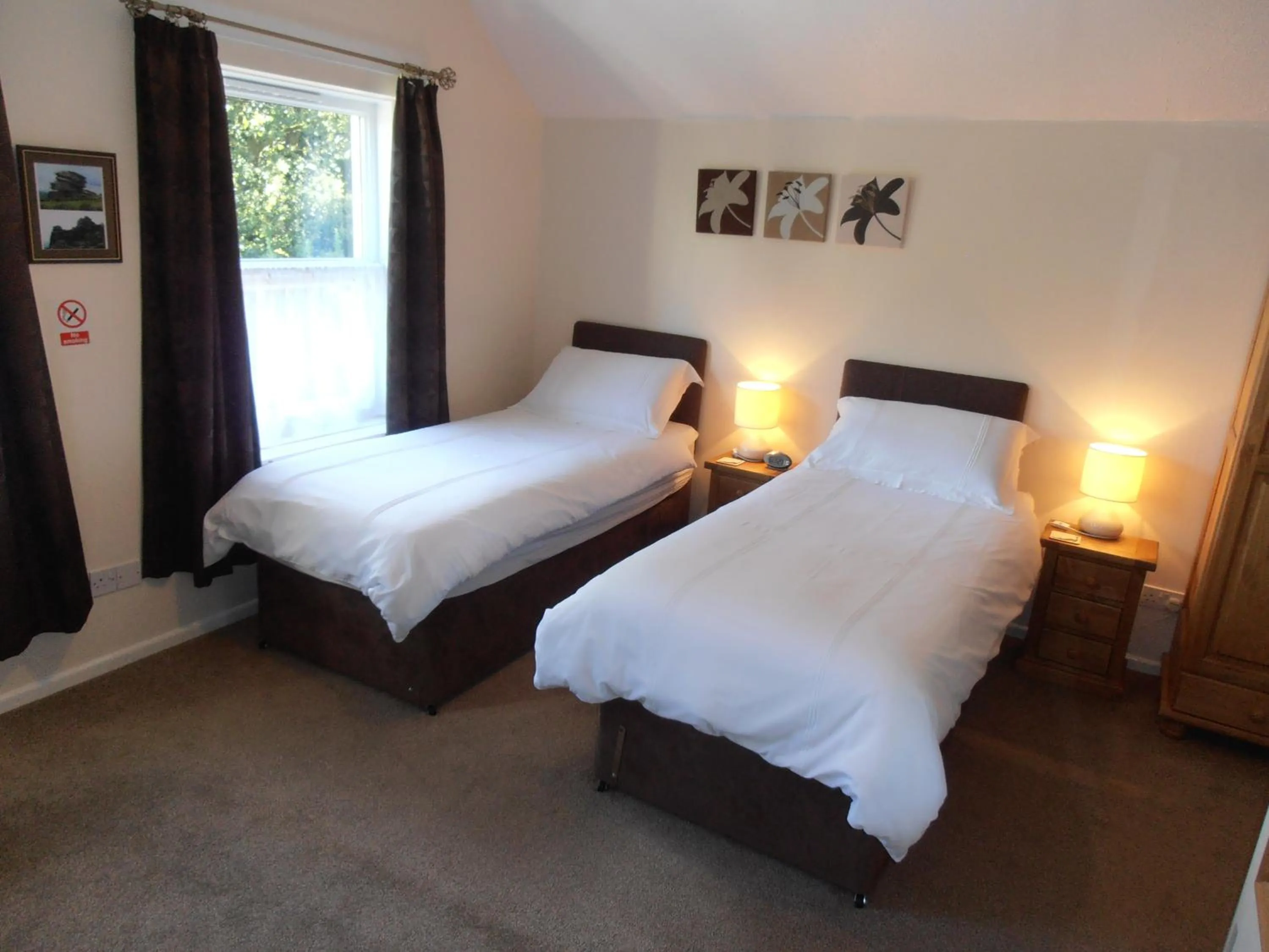 Bedroom, Bed in Meadowlea Guest House