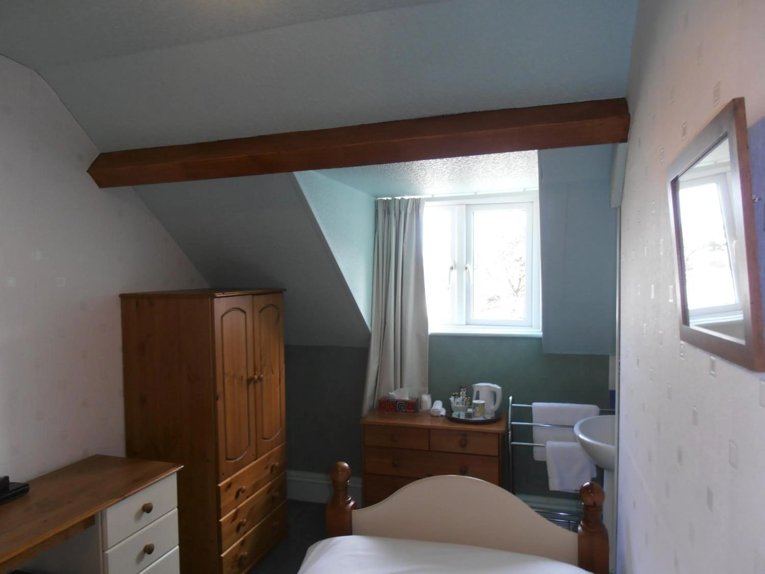 Bedroom, Bed in Meadowlea Guest House