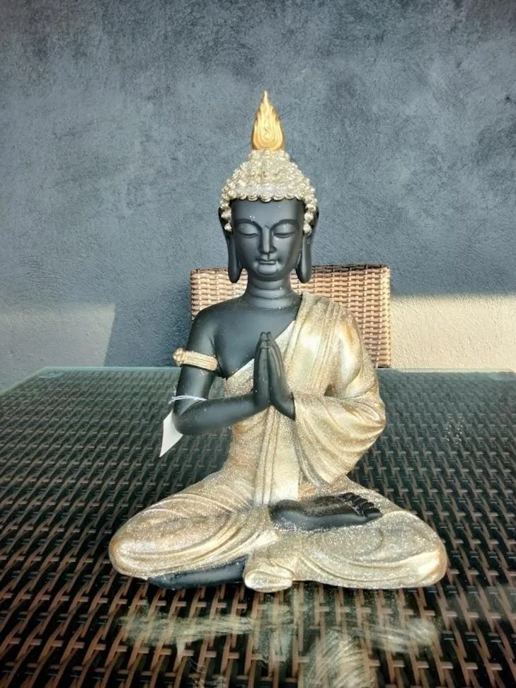 Decorative detail in DE PORCH