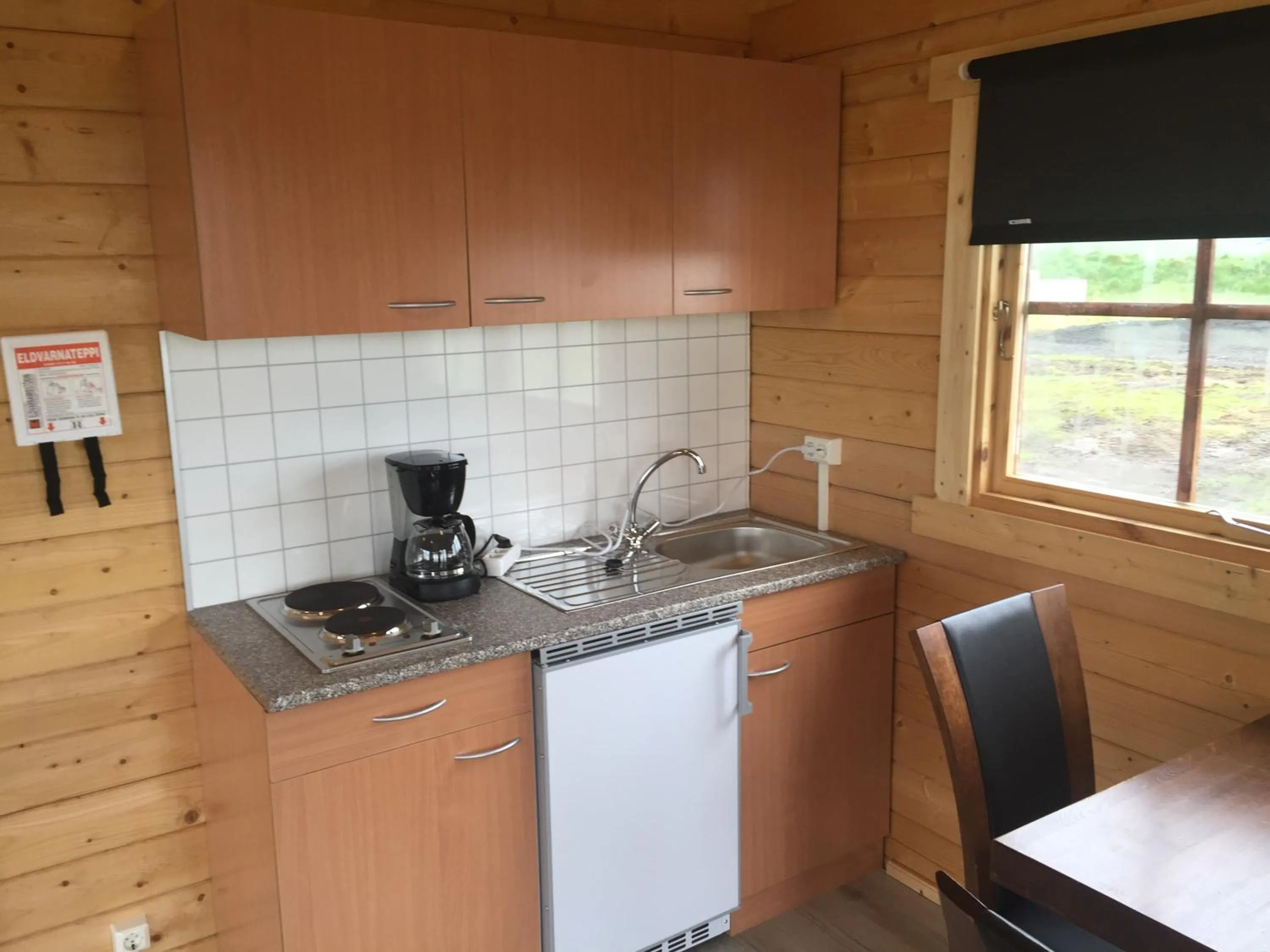 Kitchen or kitchenette in North Star Cottage