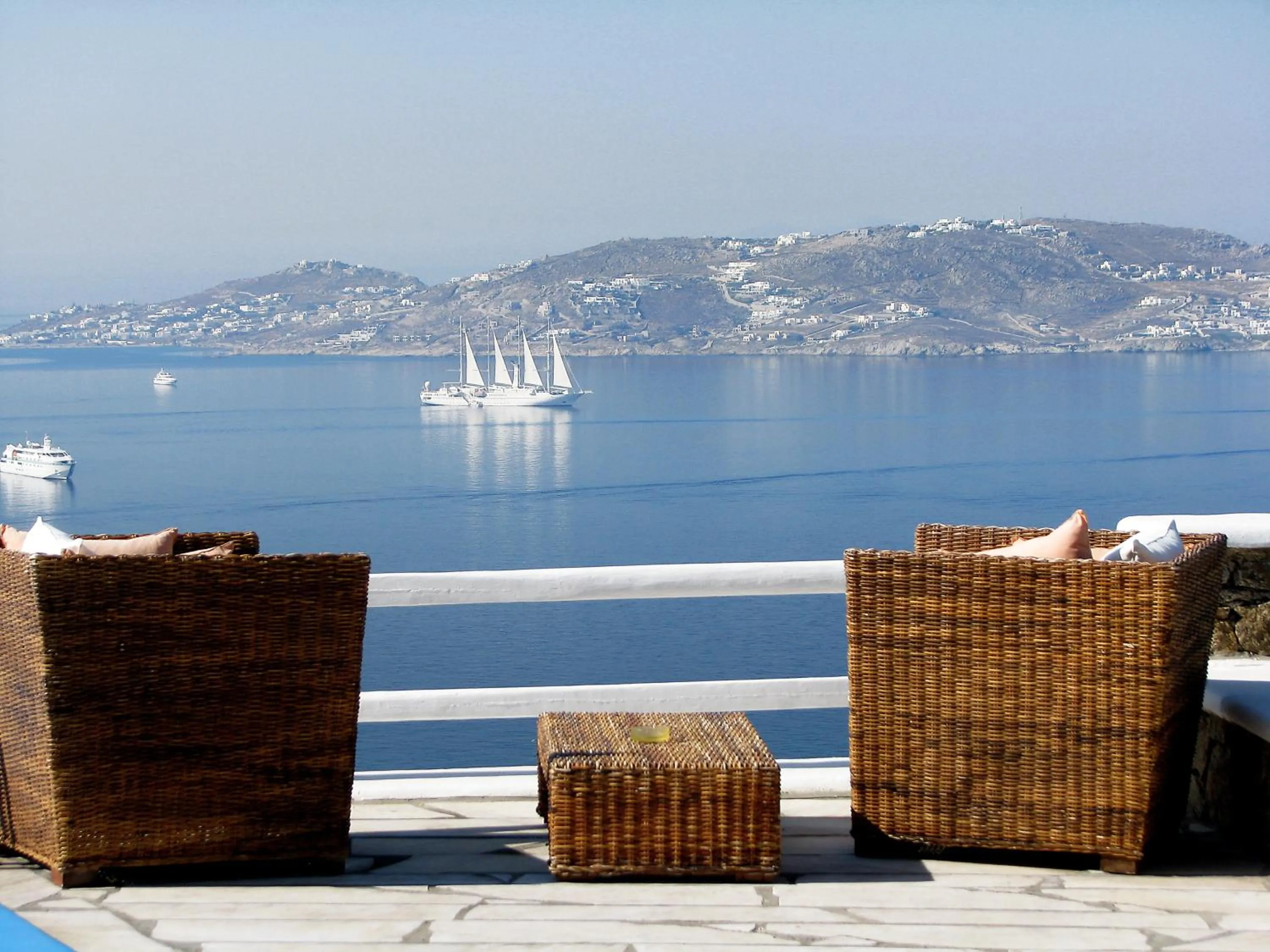 Day in Aeri Villas & Apartments