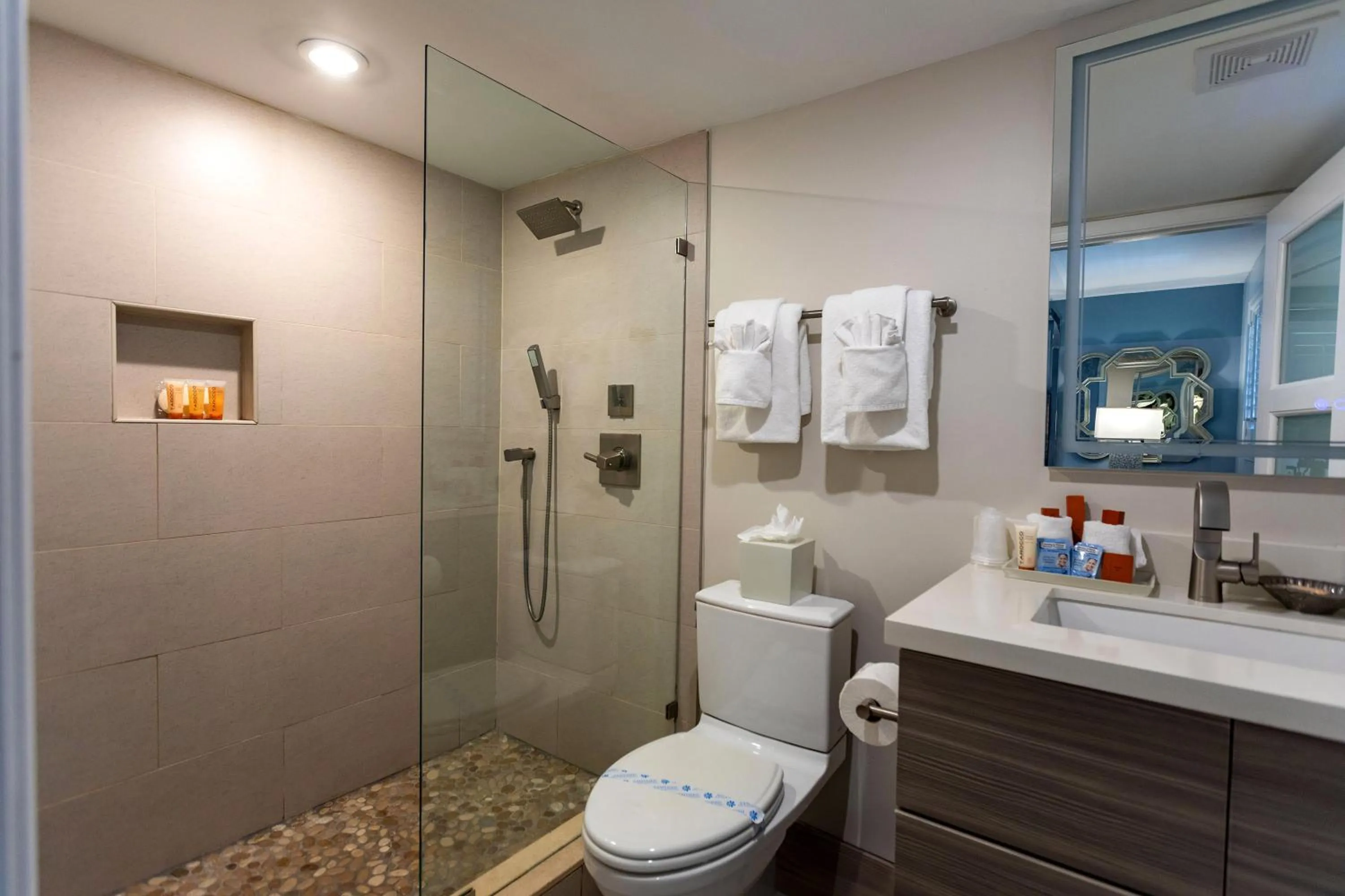 Bathroom in Crane's Beach House Boutique Hotel & Luxury Villas