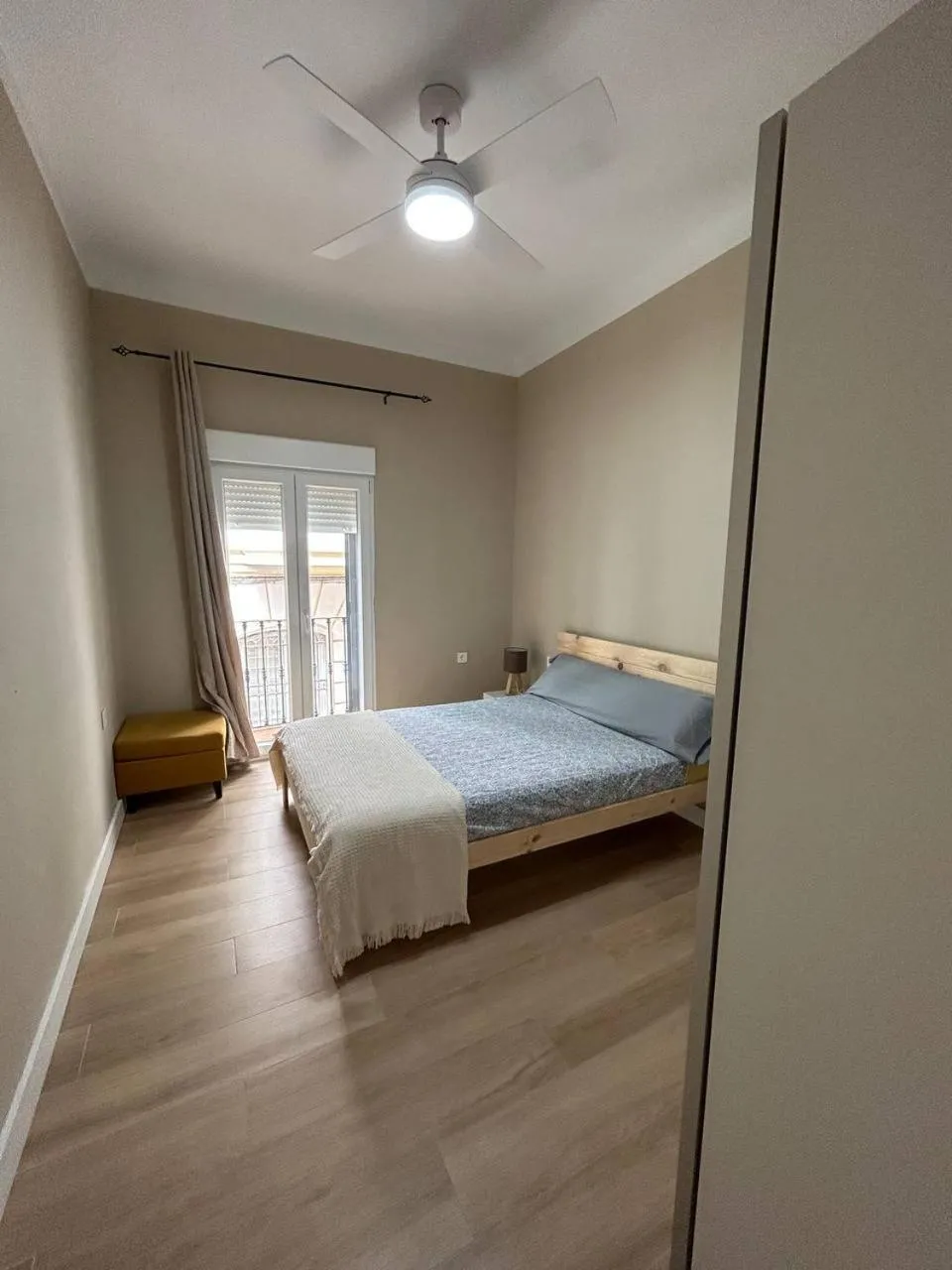 Photo of the whole room, Bed in El corazon de la Luna