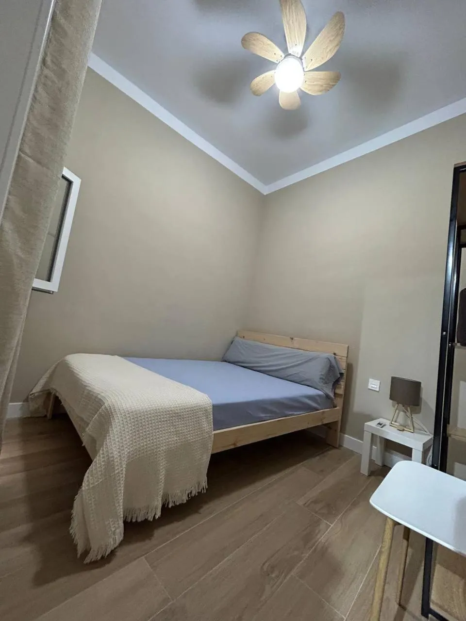 Bedroom, Bed in El corazon de la Luna