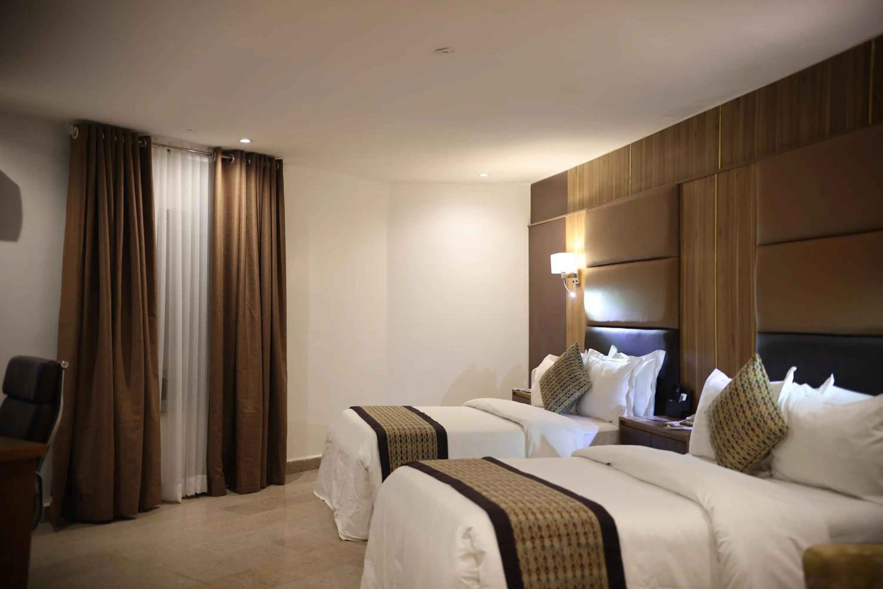 Bed in Bolton White Hotel - Abuja