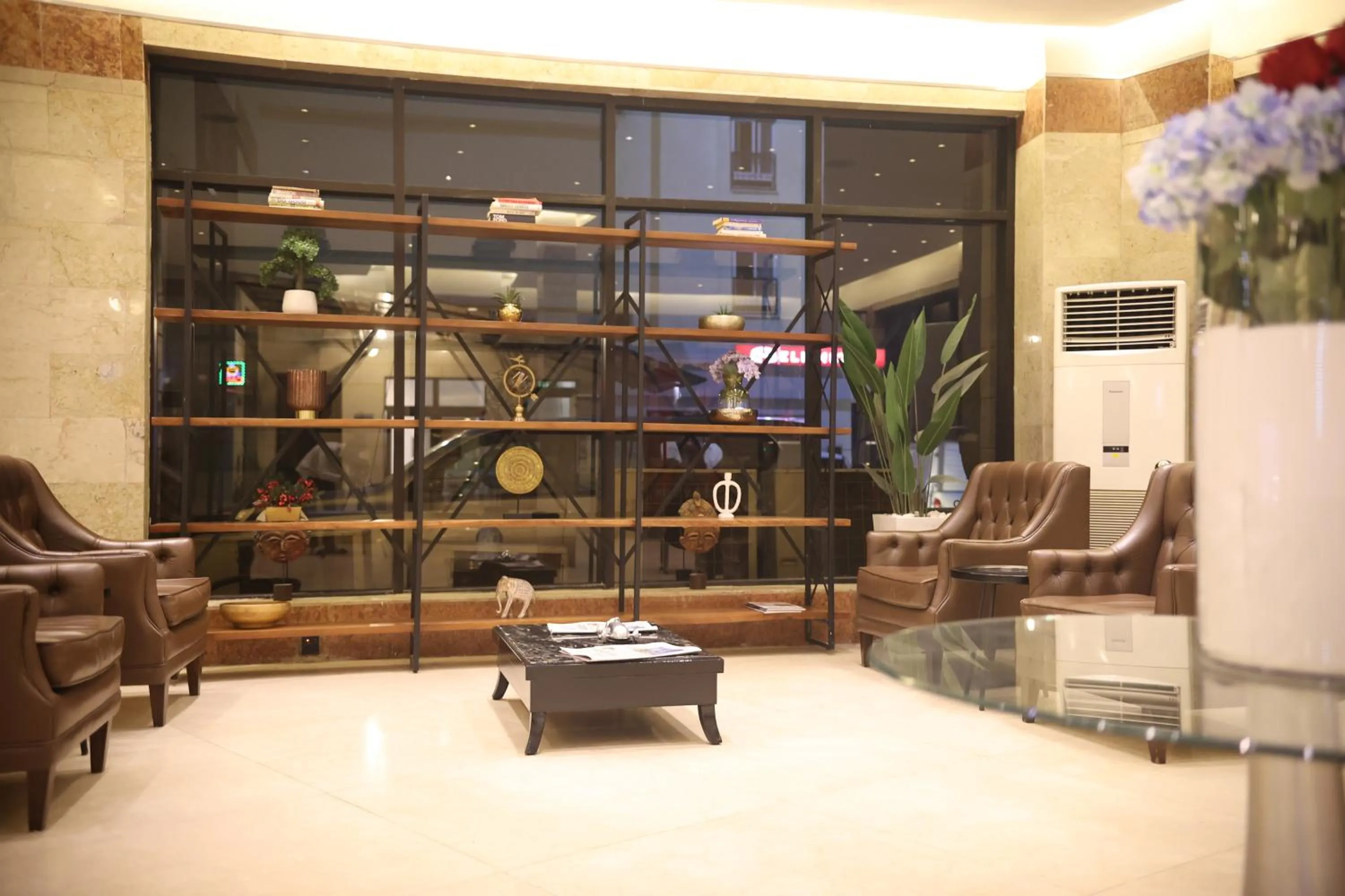 Lobby or reception in Bolton White Hotel - Abuja