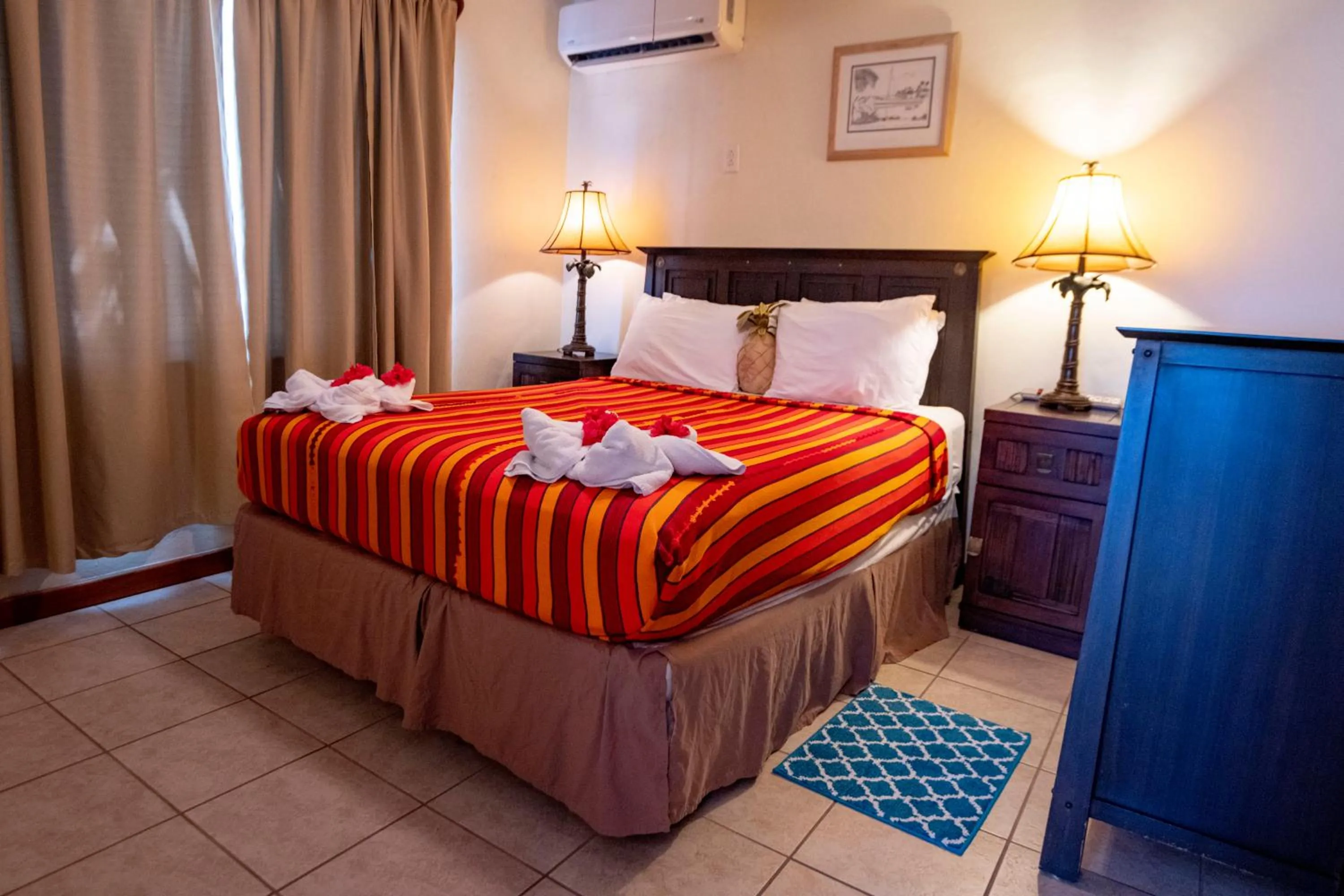 Bedroom, Bed in Isla Bonita Yacht Club