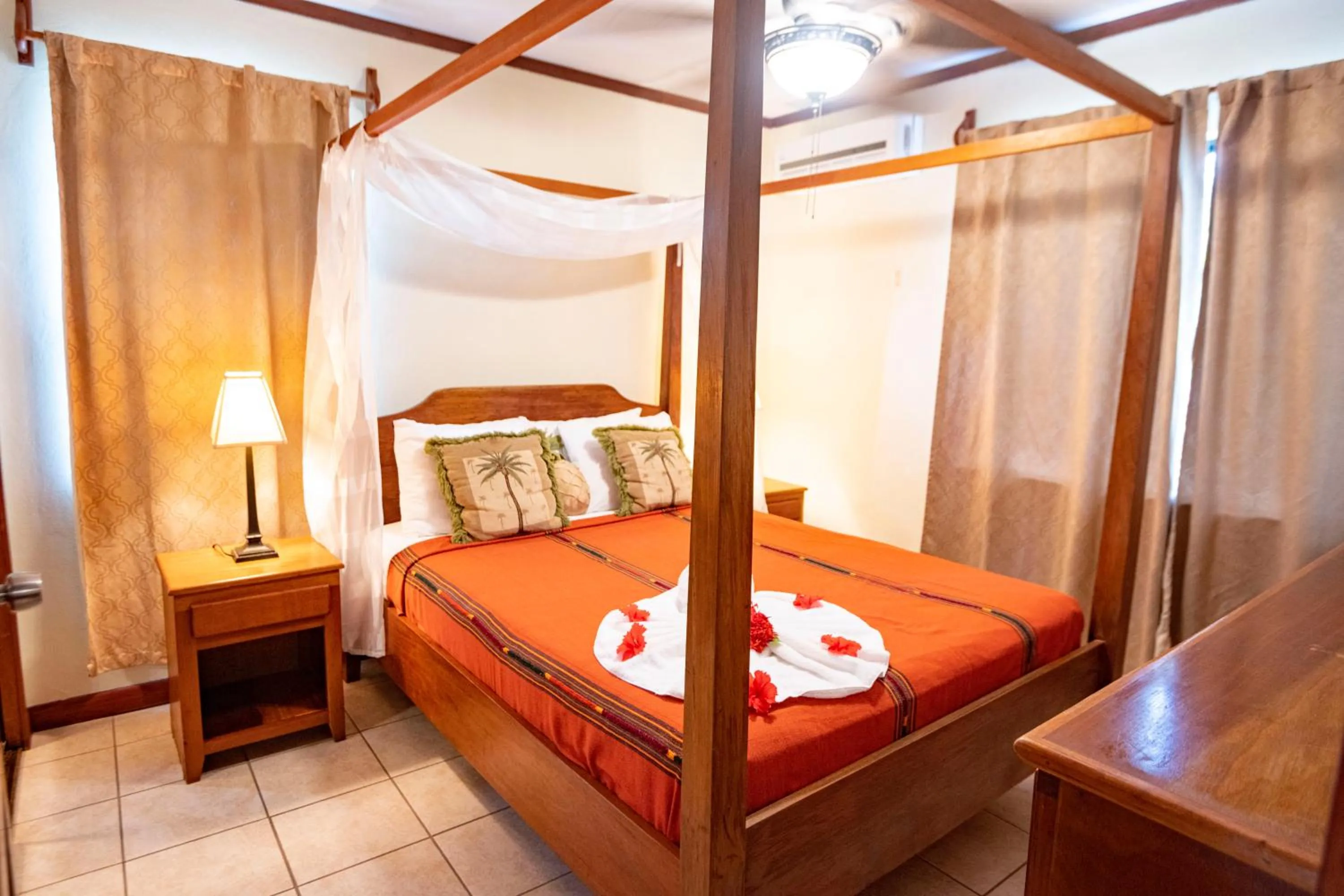 Bedroom, Bed in Isla Bonita Yacht Club