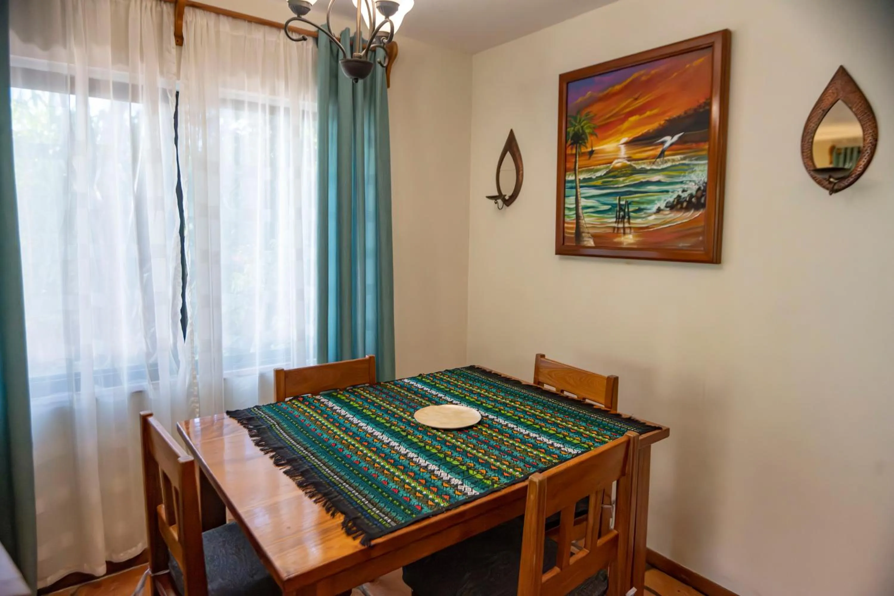 Dining area in Isla Bonita Yacht Club