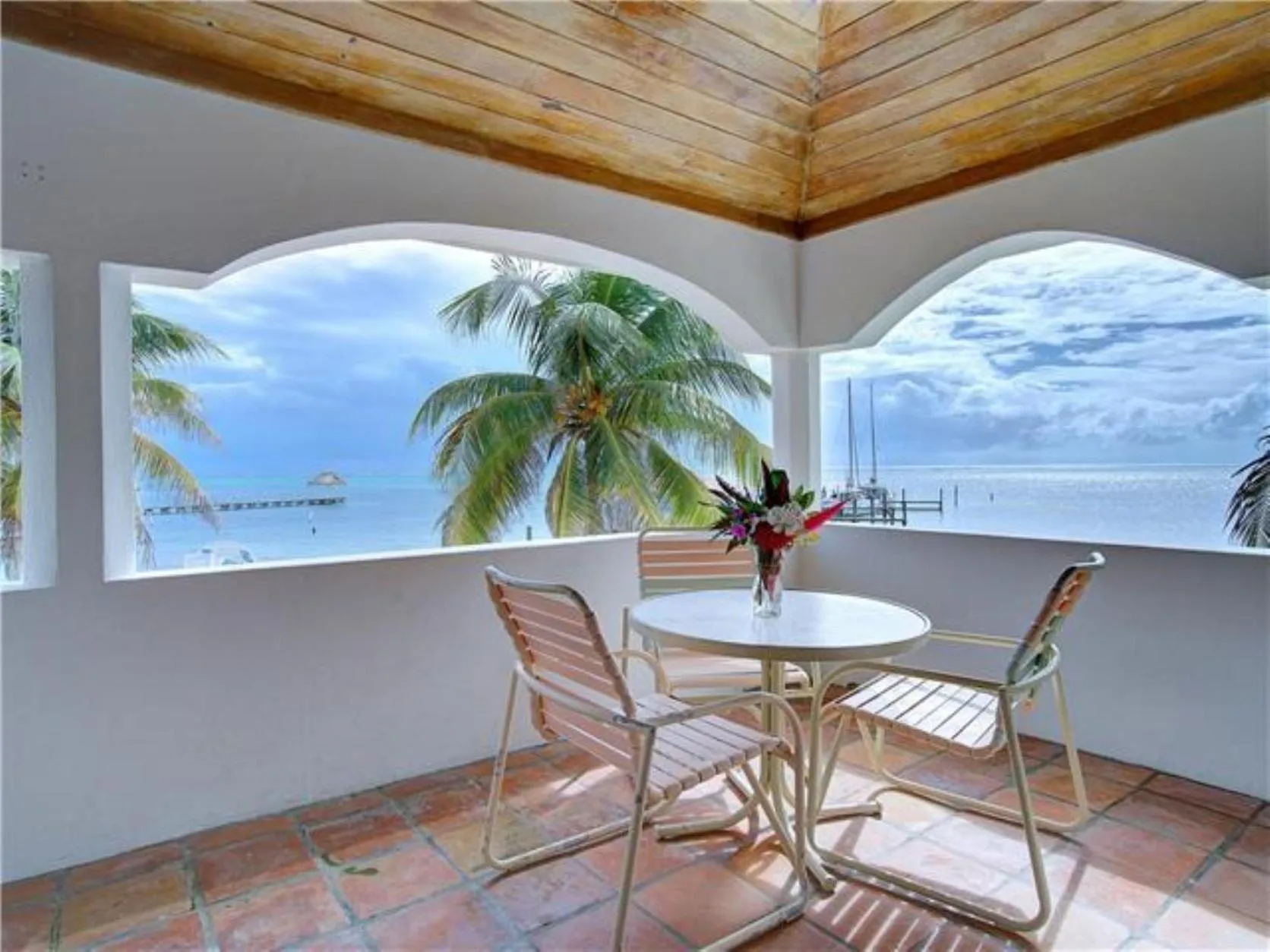 Patio in Isla Bonita Yacht Club