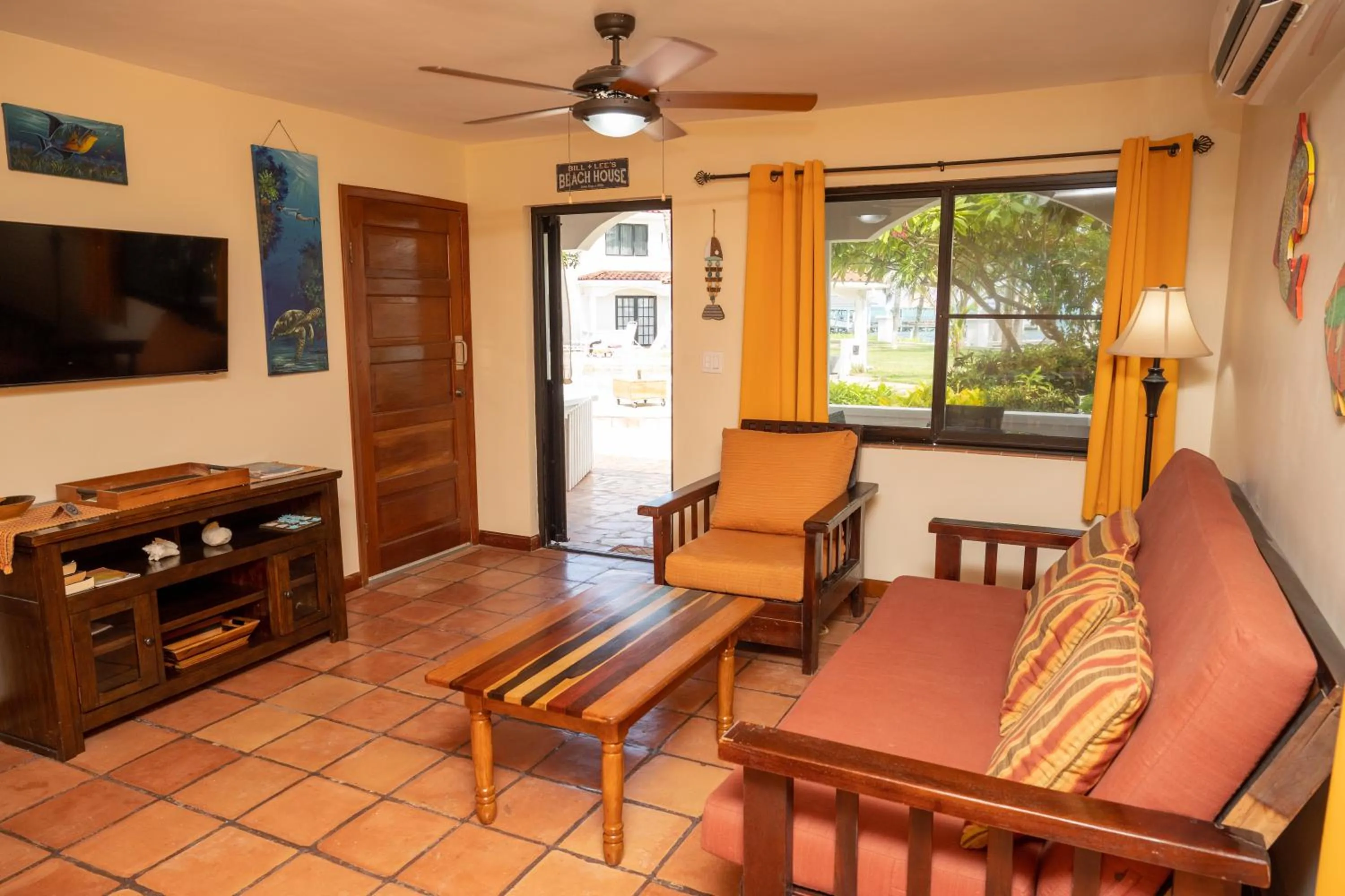 Living room in Isla Bonita Yacht Club