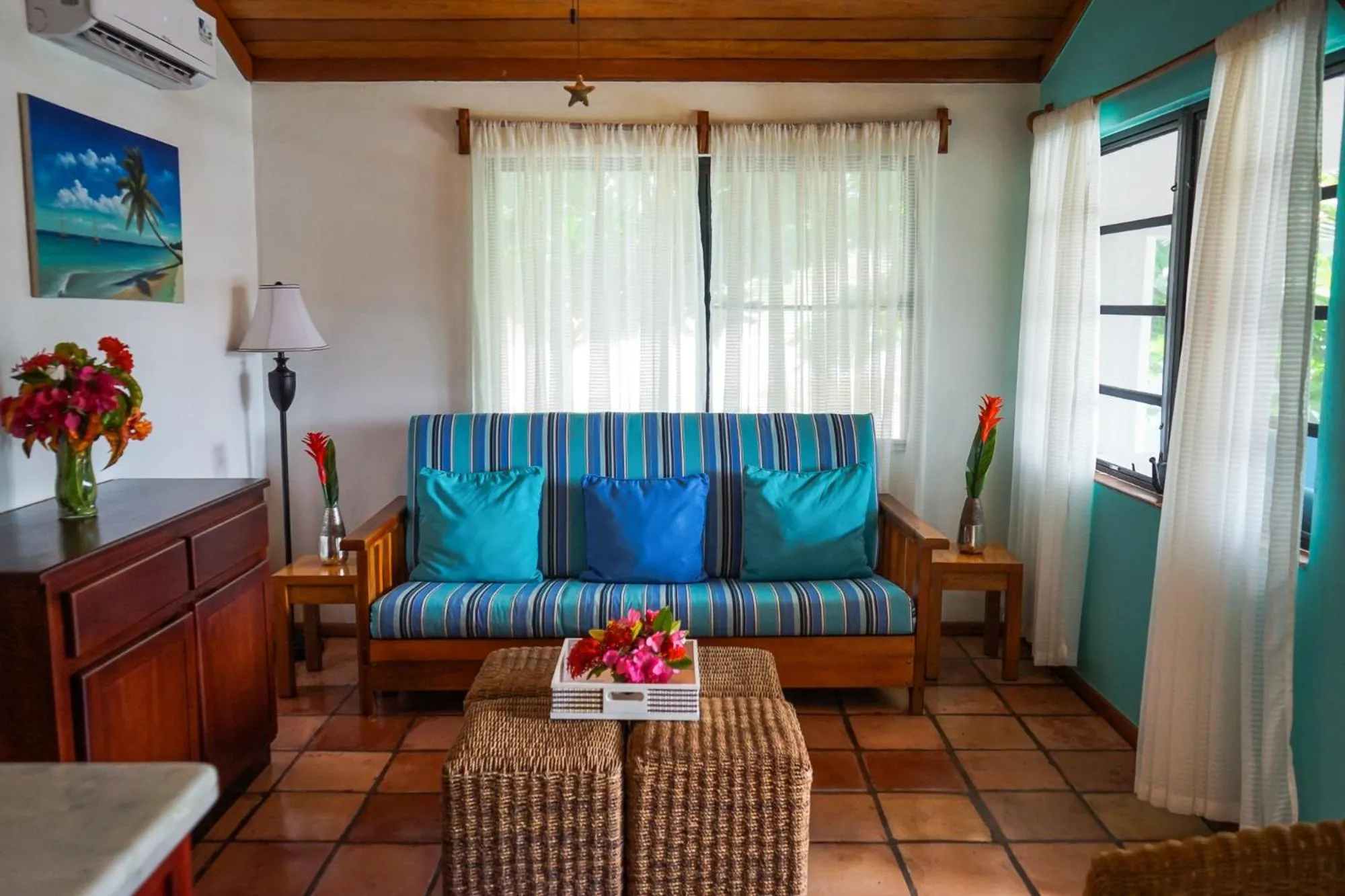 Living room in Isla Bonita Yacht Club