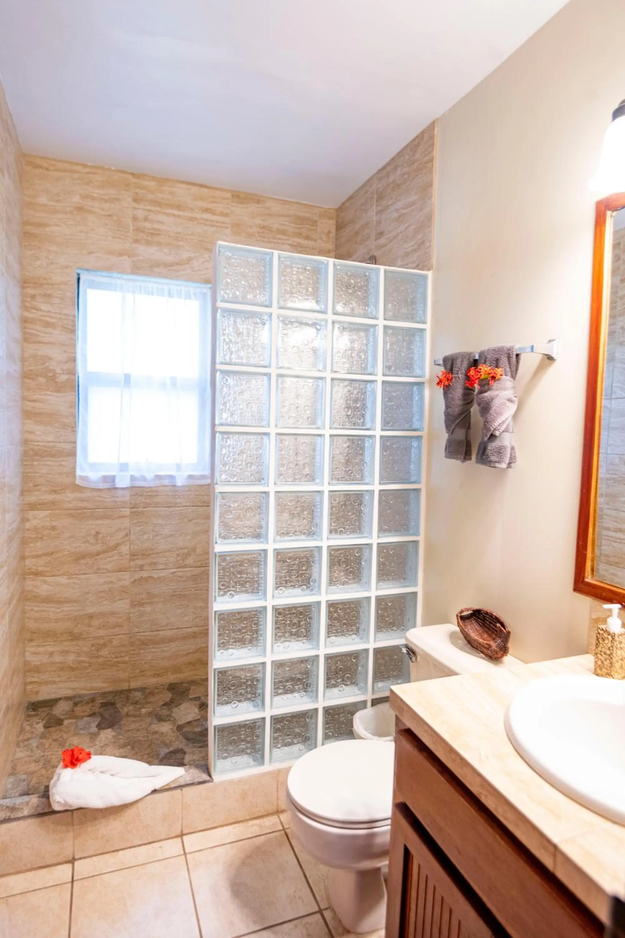 Bathroom in Isla Bonita Yacht Club