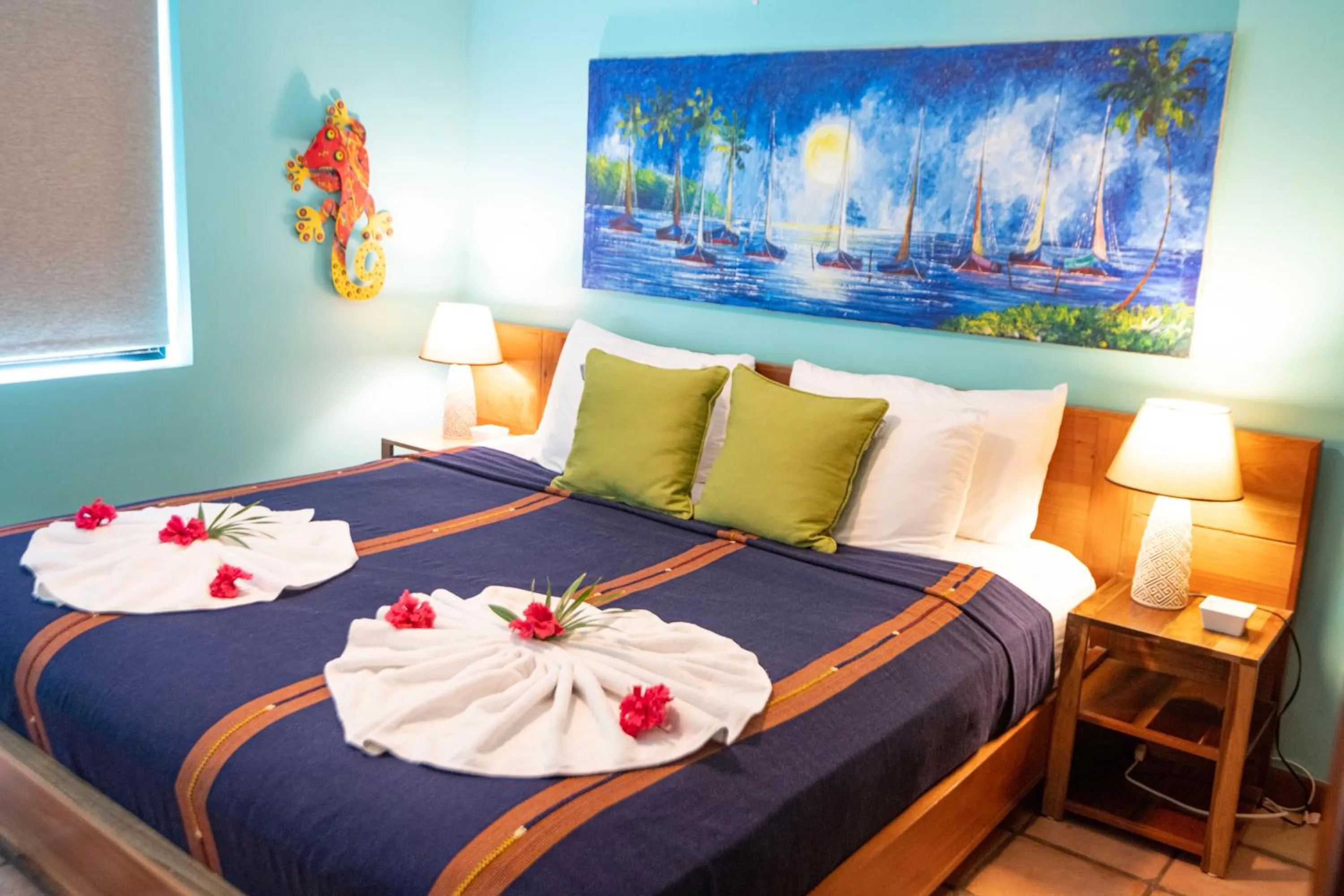 Bedroom, Bed in Isla Bonita Yacht Club