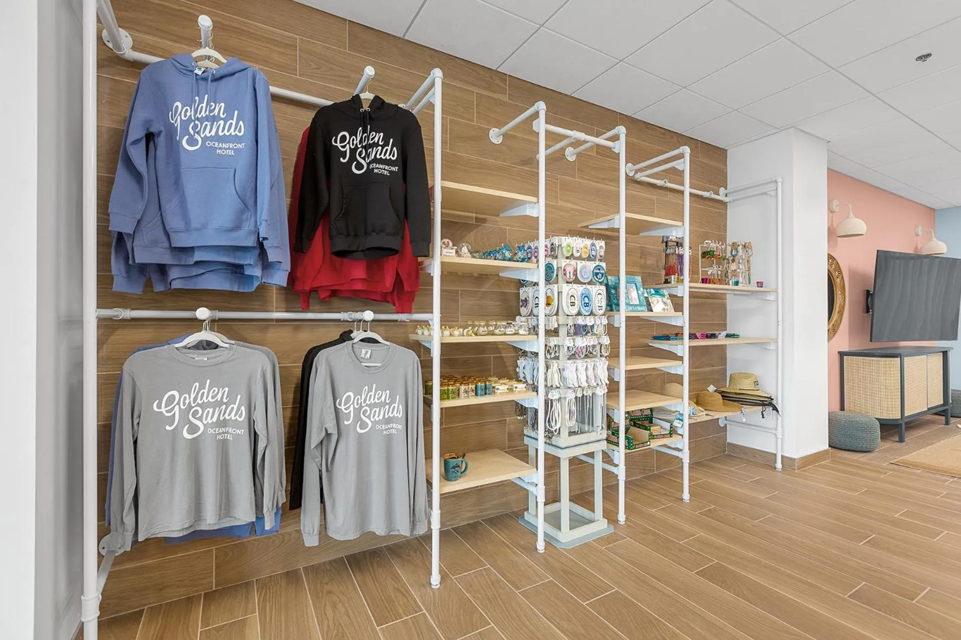 On-site shops in Golden Sands Carolina Beach Oceanfront, Tapestry by Hilton