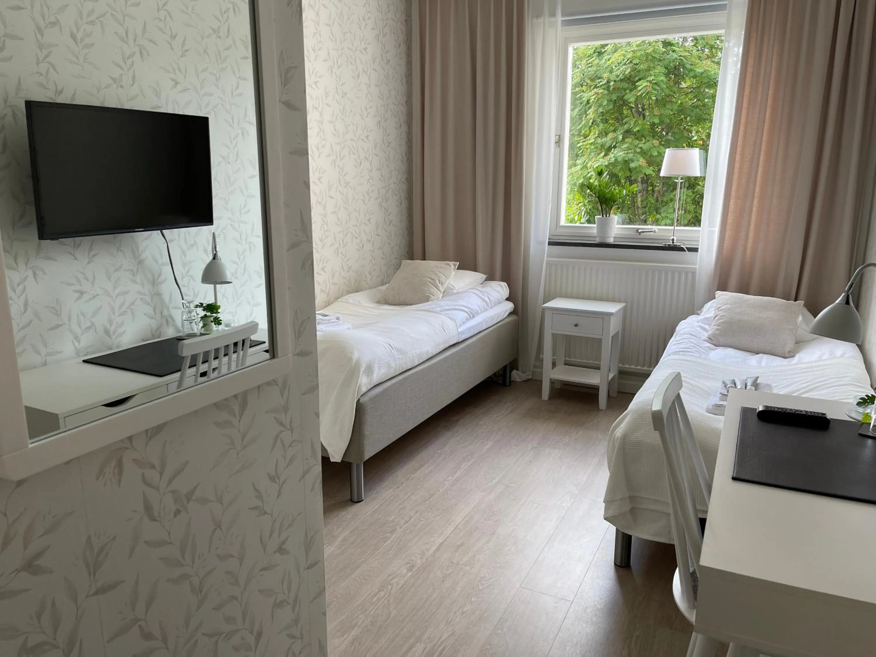 Bed in Hotell Luspen