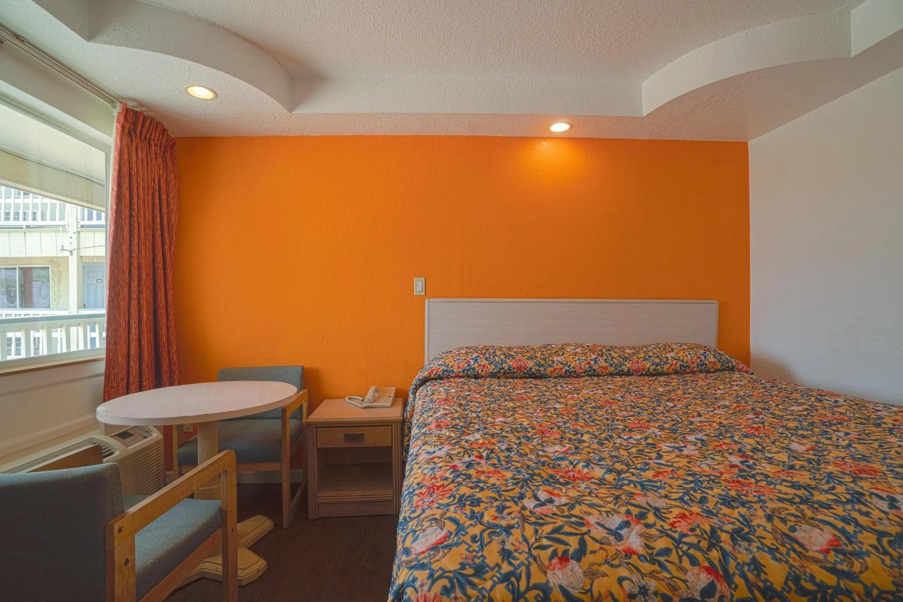 Bedroom, Bed in Budget Inn By OYO Corpus Christi Beach